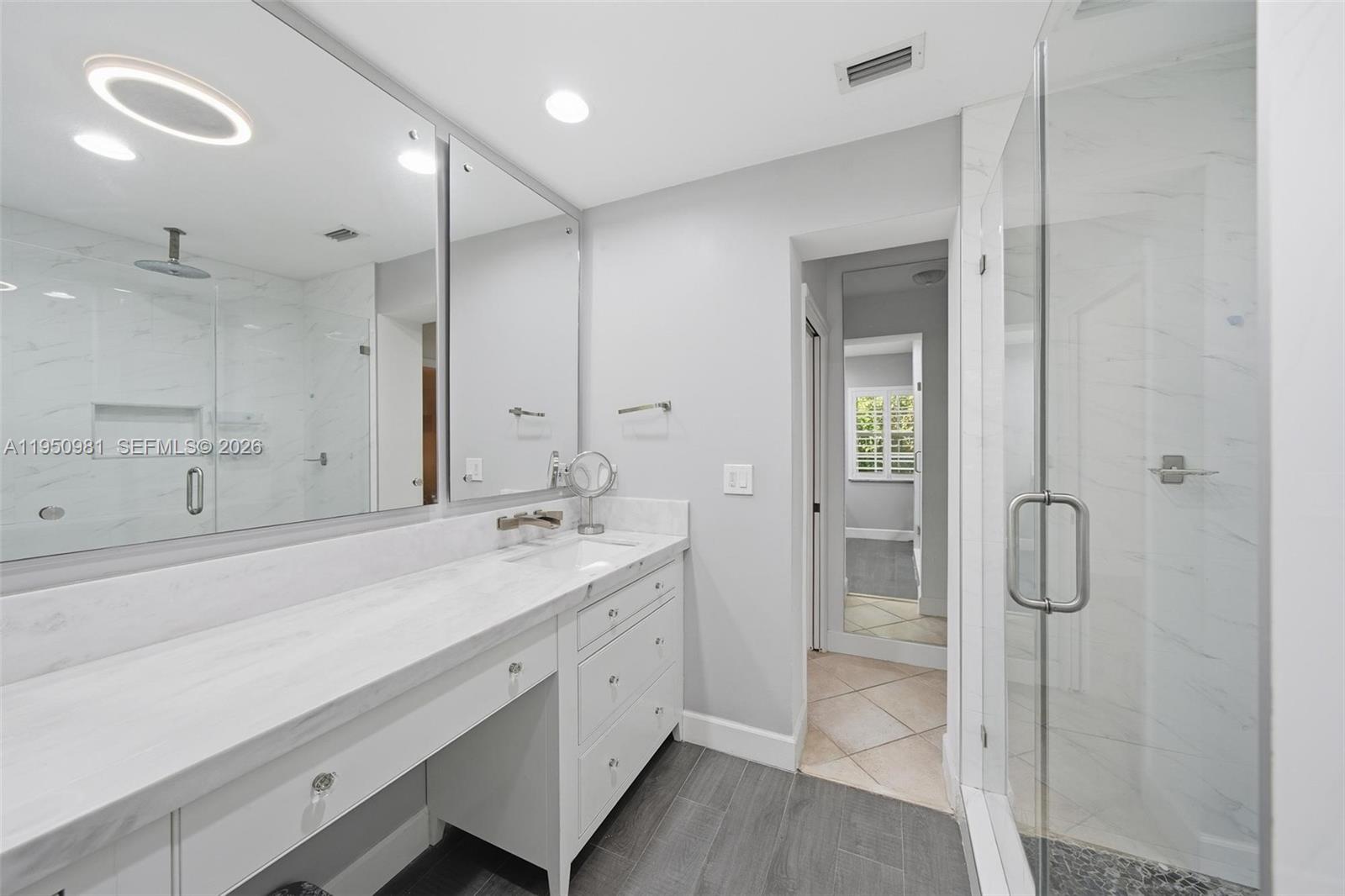 6801 SW 126th Ter Pinecrest, FL 33156