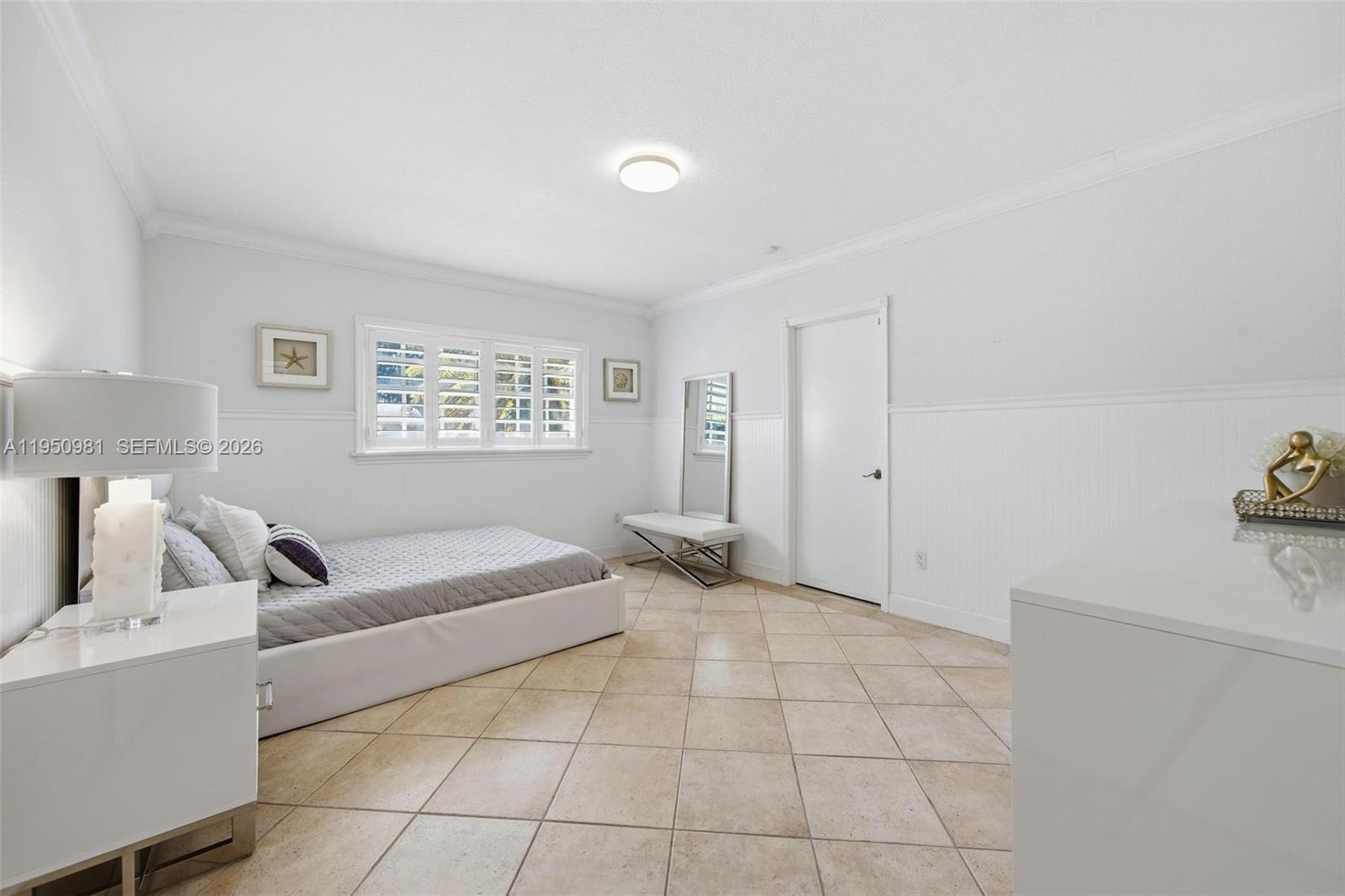 6801 SW 126th Ter Pinecrest, FL 33156