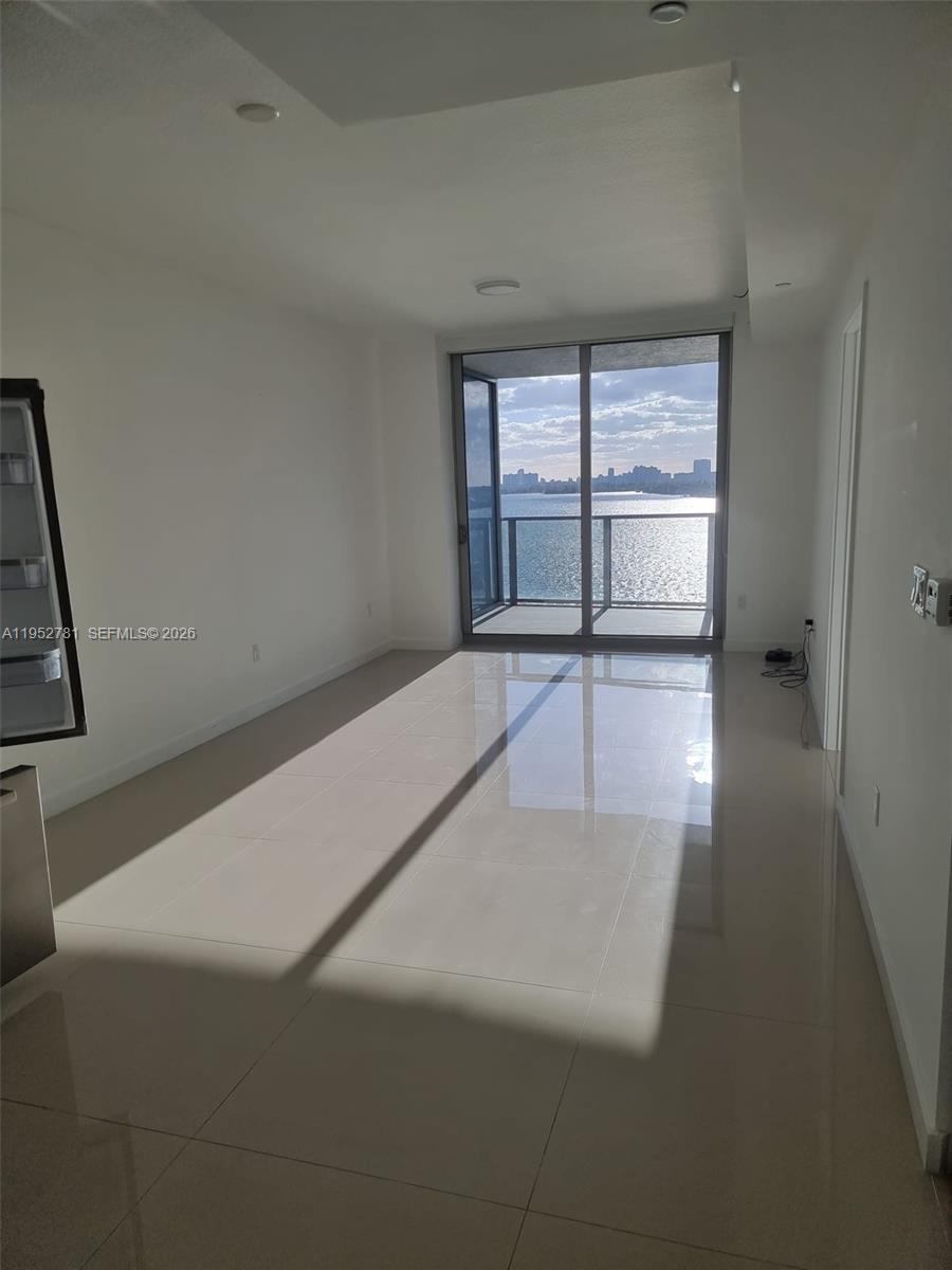 488 NE 18th St #1002 Miami, FL 33132