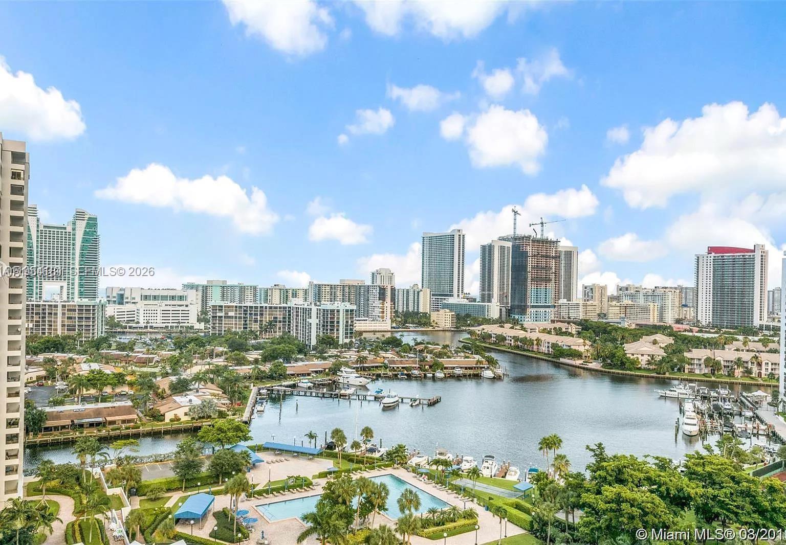 2500 Parkview Dr #2315 Hallandale Beach, FL 33009