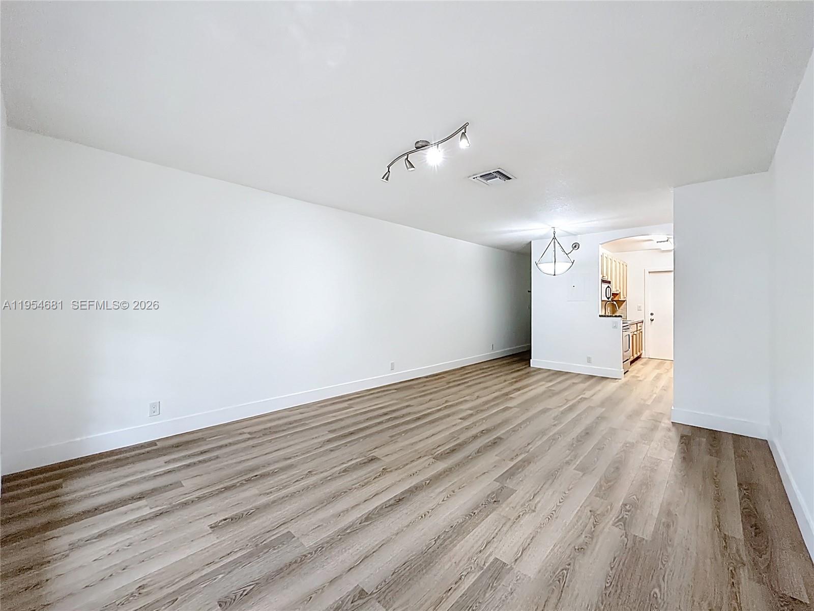 2424 SE 17th Cswy #312B Fort Lauderdale, FL 33316