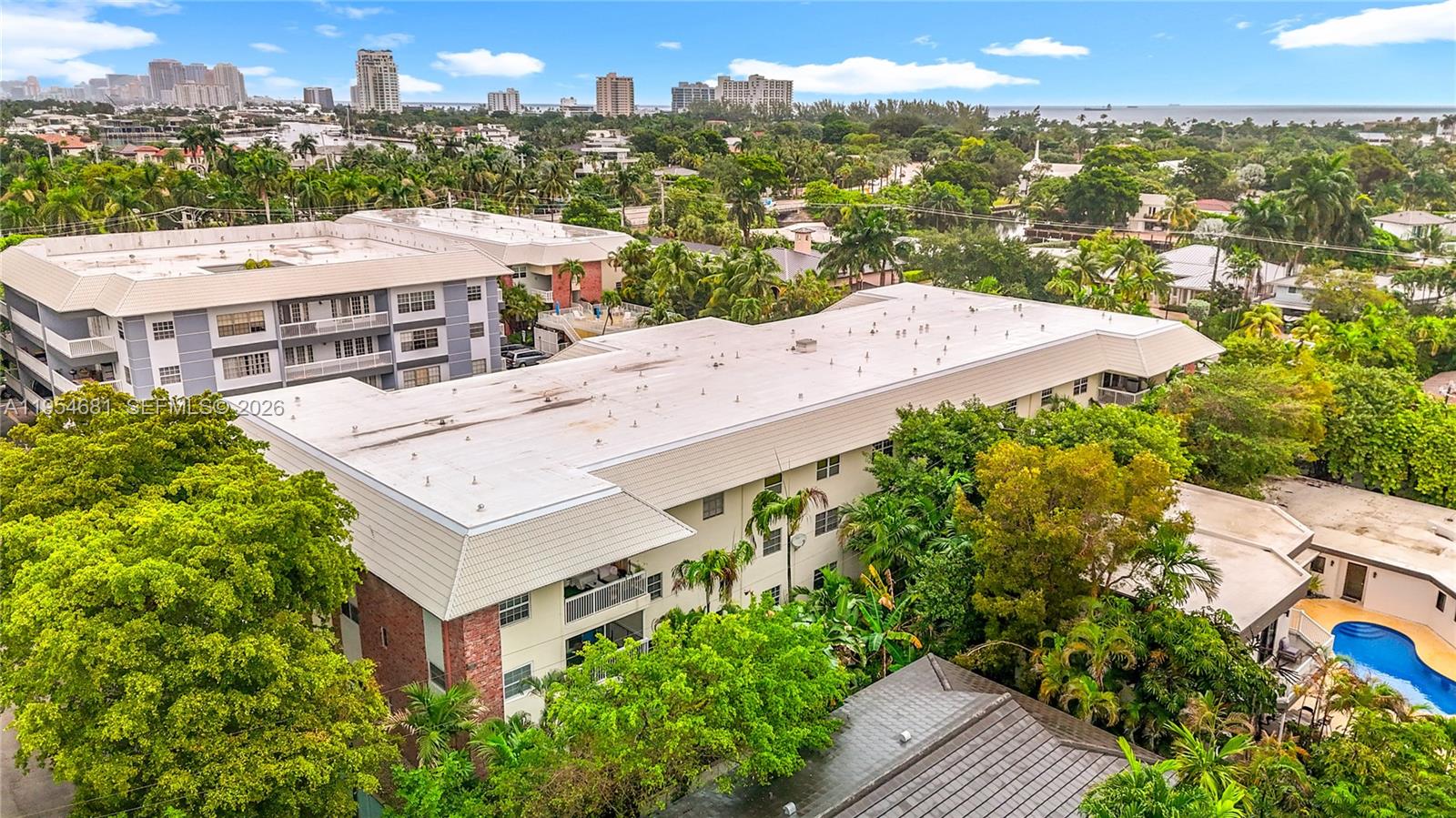 2424 SE 17th Cswy #312B Fort Lauderdale, FL 33316