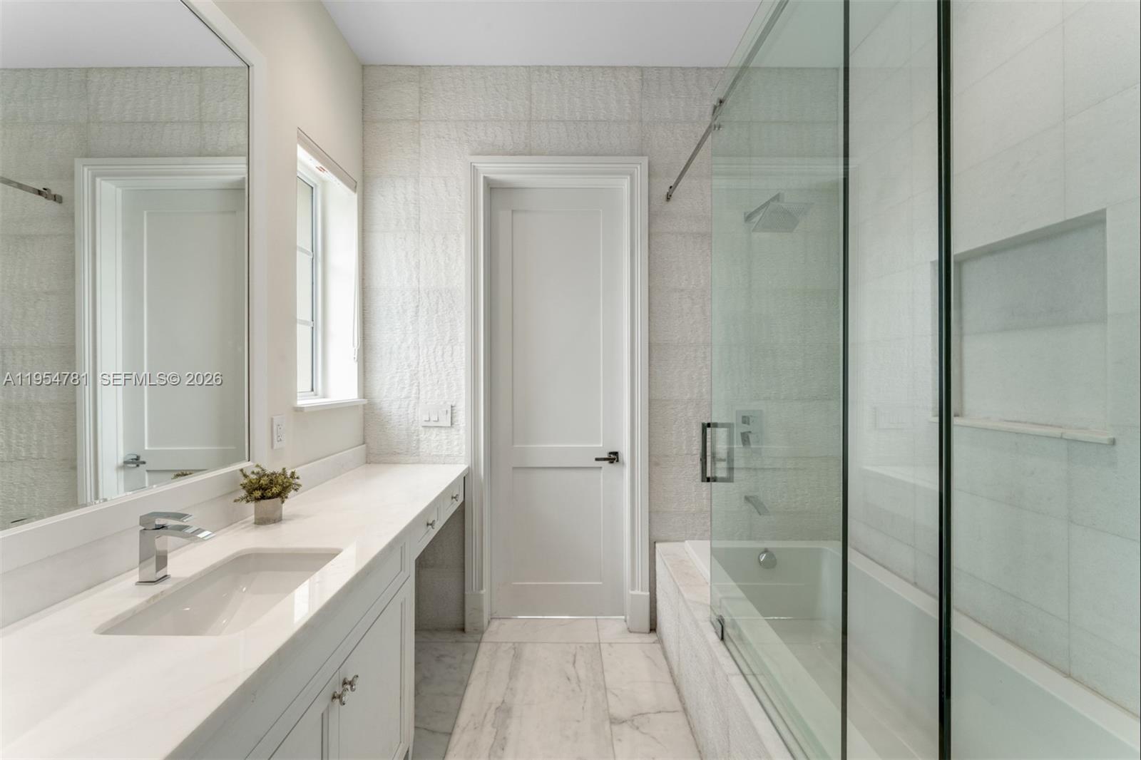 13291 Old Cutler Rd Pinecrest, FL 33156