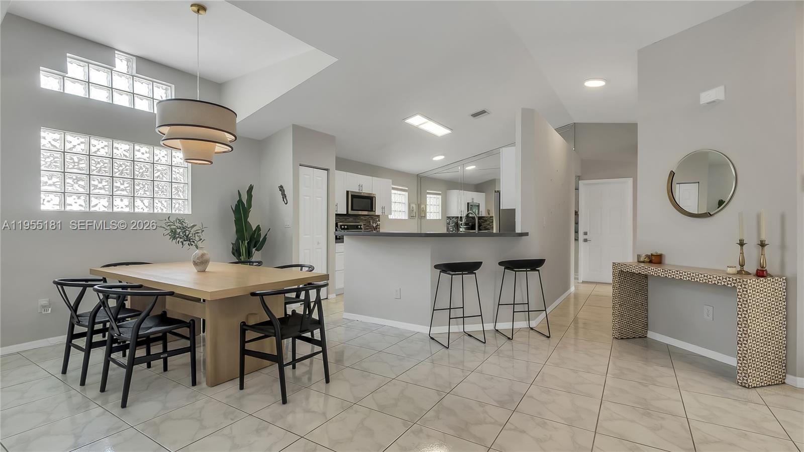 17080 NW 10th St Pembroke Pines, FL 33028