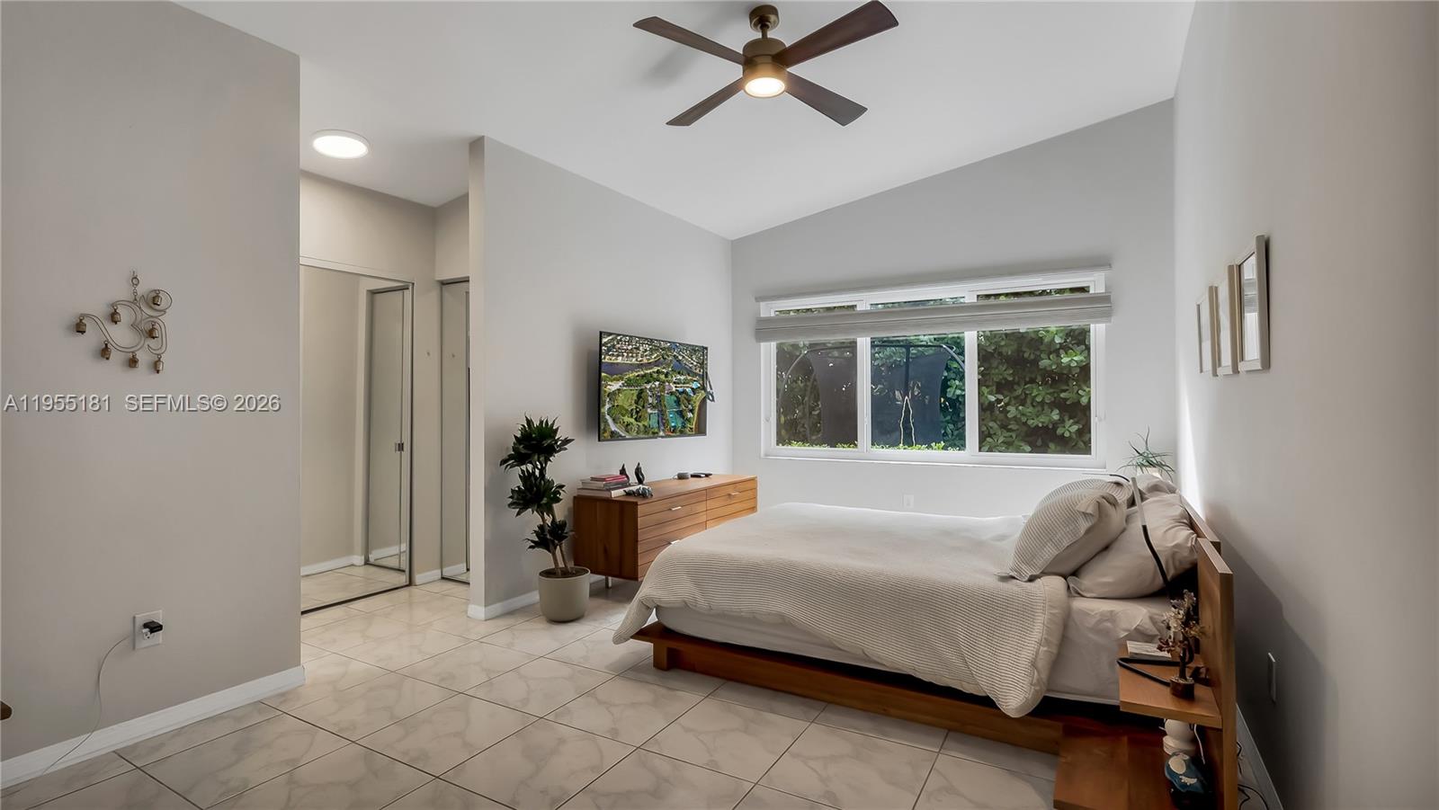 17080 NW 10th St Pembroke Pines, FL 33028