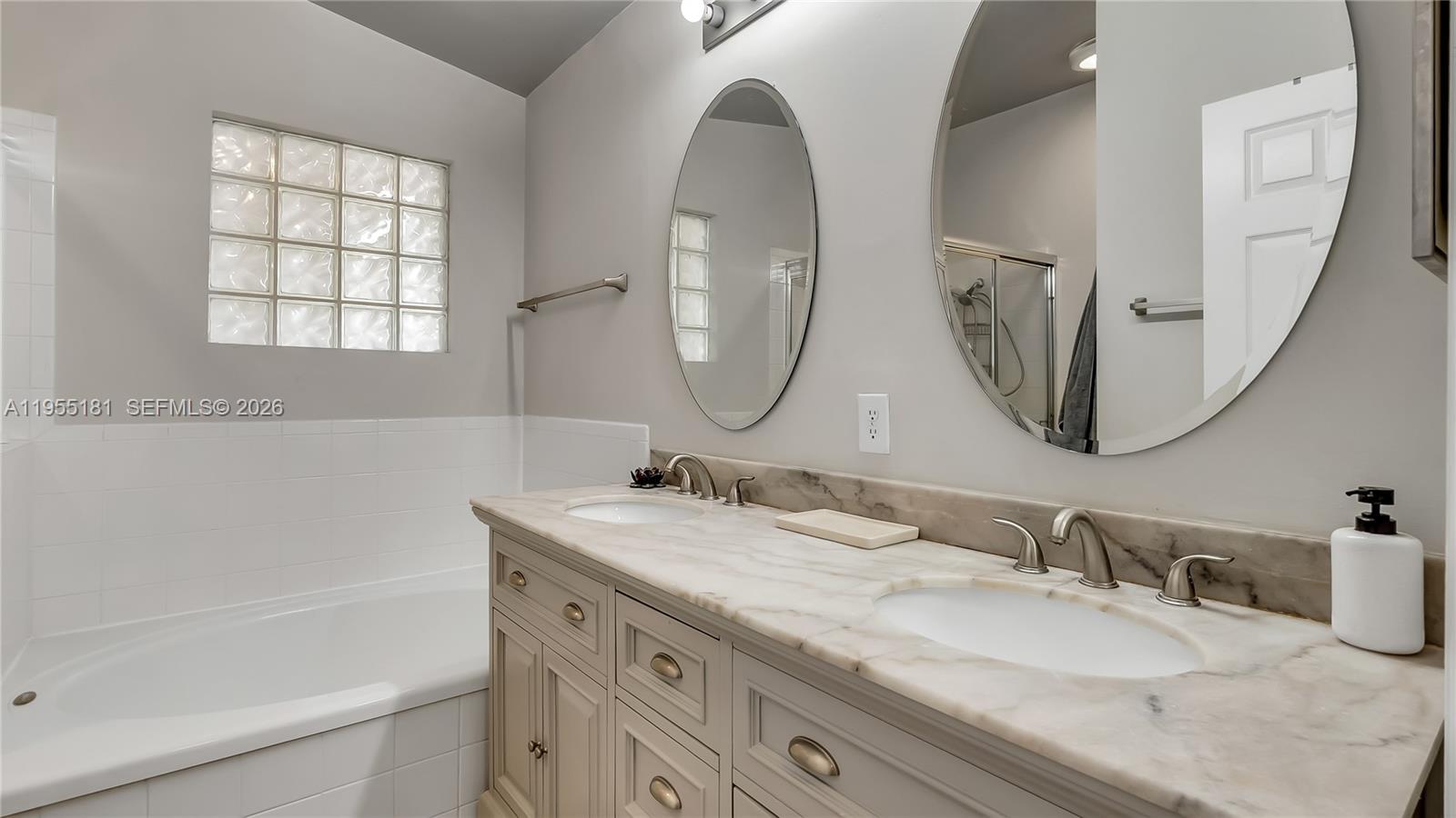 17080 NW 10th St Pembroke Pines, FL 33028