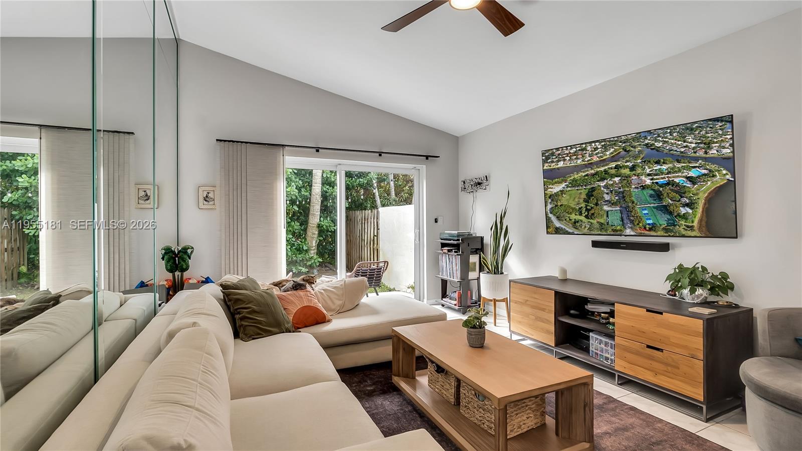 17080 NW 10th St Pembroke Pines, FL 33028