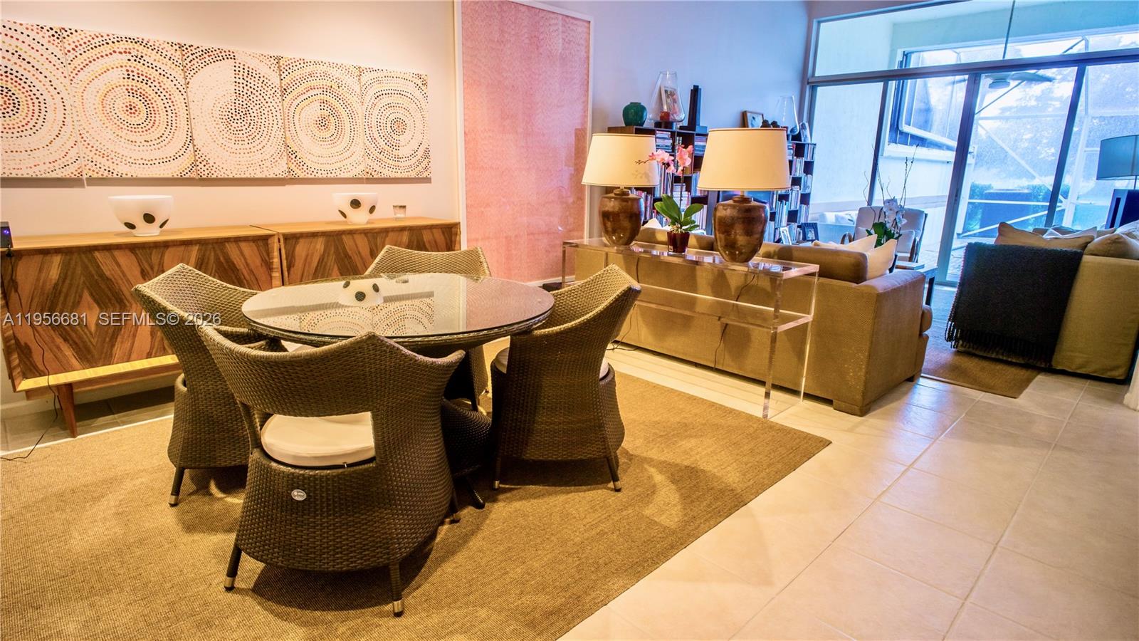 712 W Palm Aire Dr Pompano Beach, FL 33069