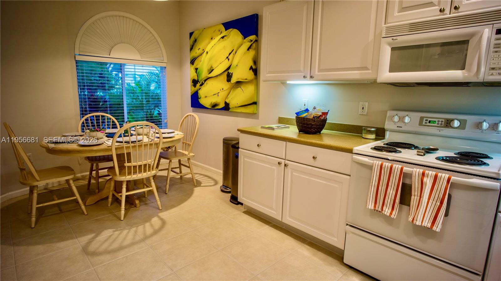 712 W Palm Aire Dr Pompano Beach, FL 33069