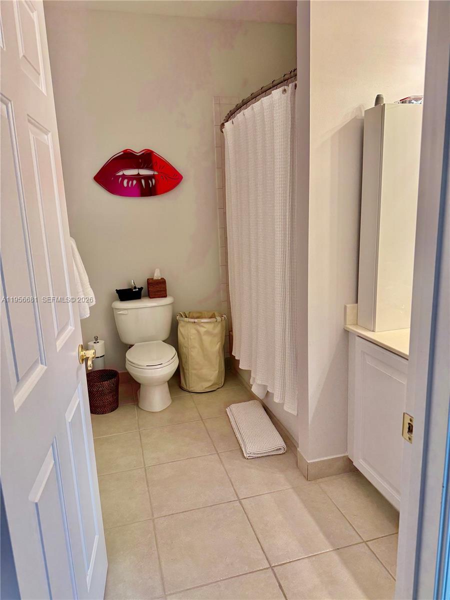 712 W Palm Aire Dr Pompano Beach, FL 33069