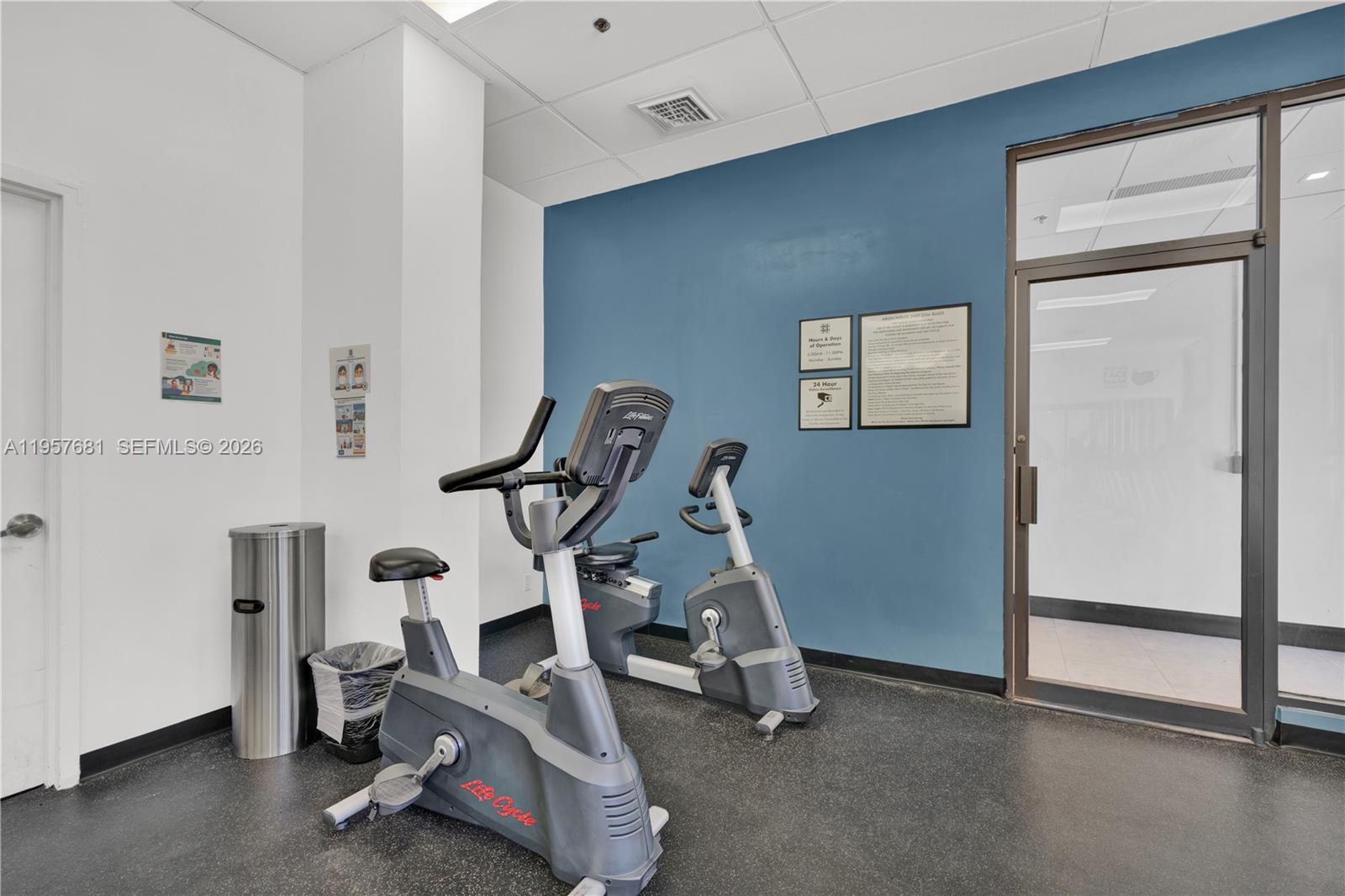 image Arlen House East41