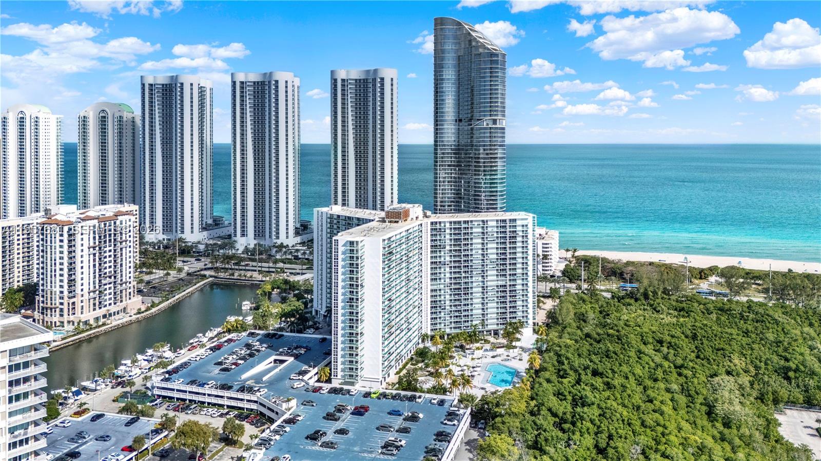 image Arlen House East56