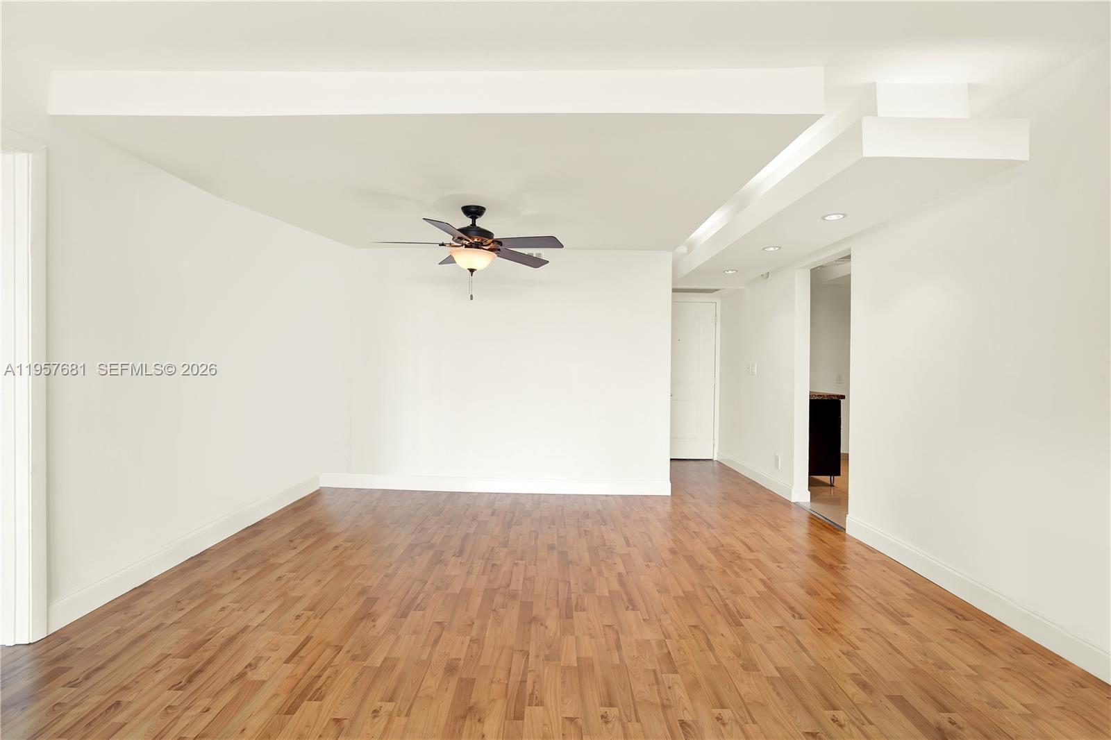 image Arlen House East5