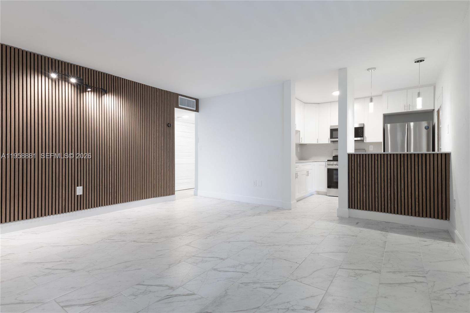 5301 SW 77th Ct #201G