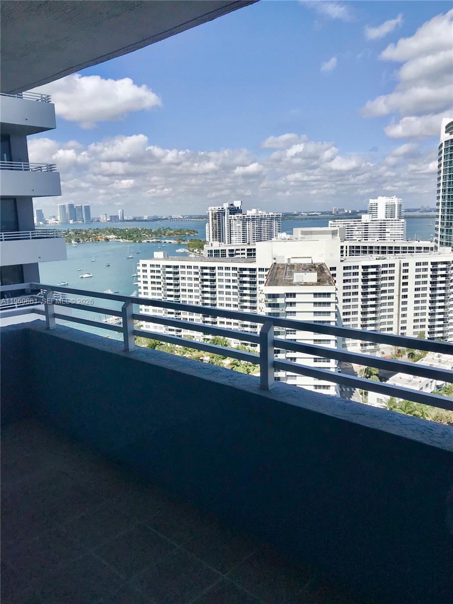 image The Waverly at South Beach14