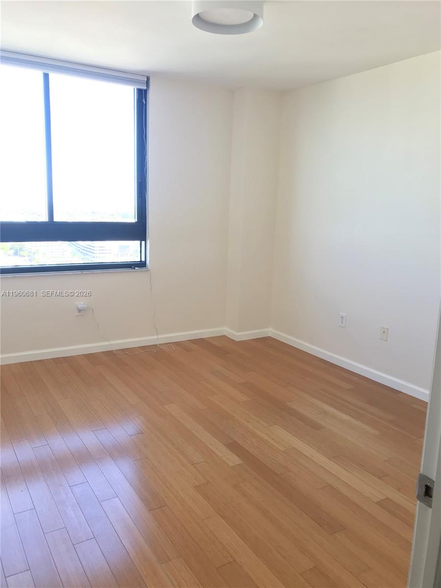 image The Waverly at South Beach8