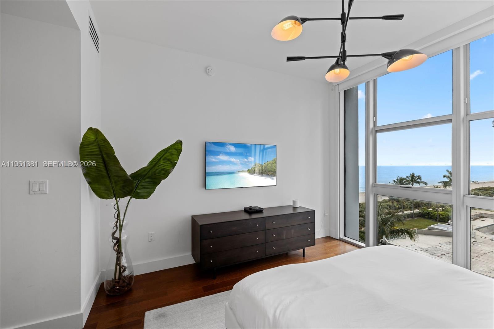 image The Carillon South Tower36