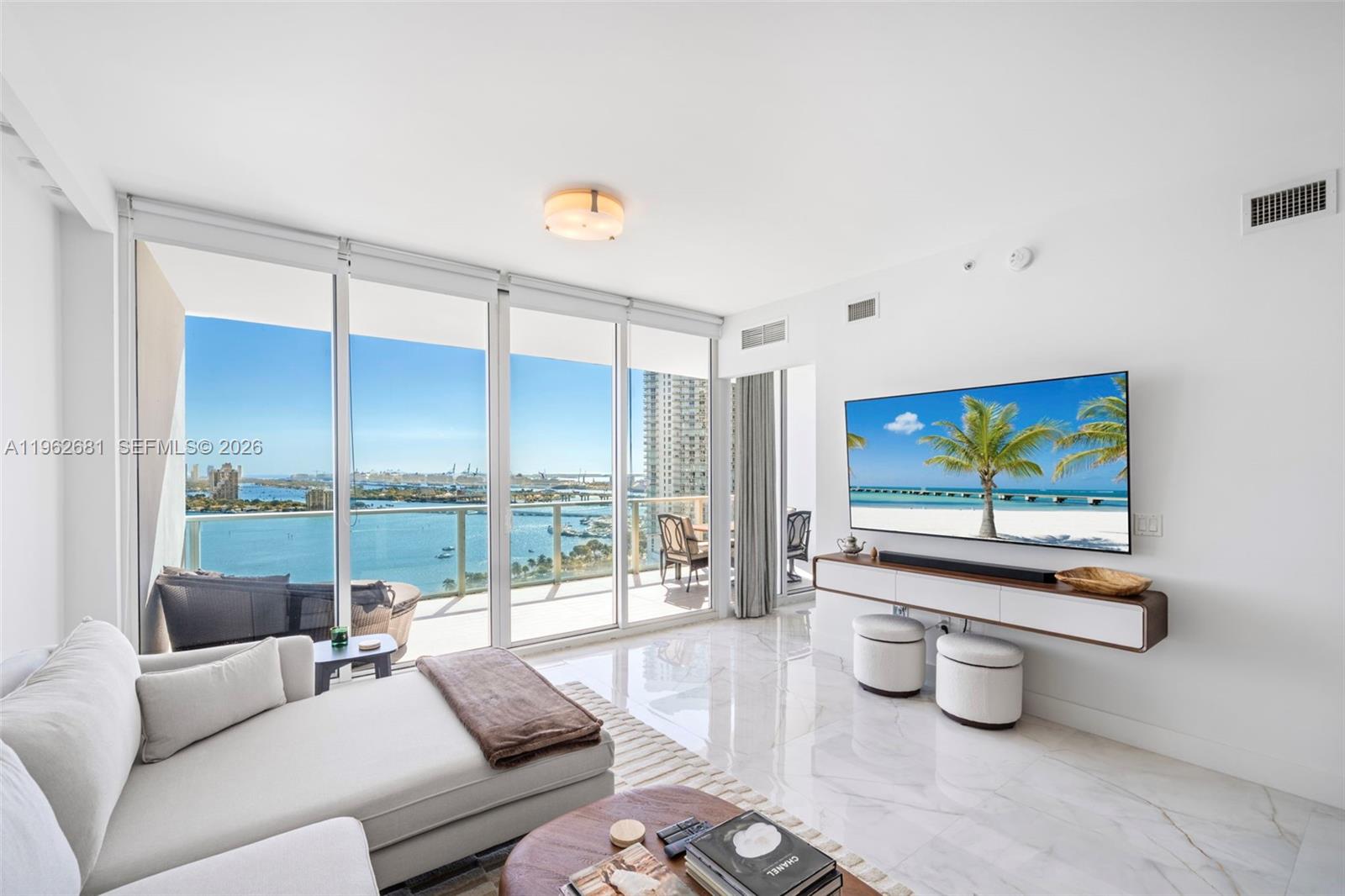 image Paramount Bay6