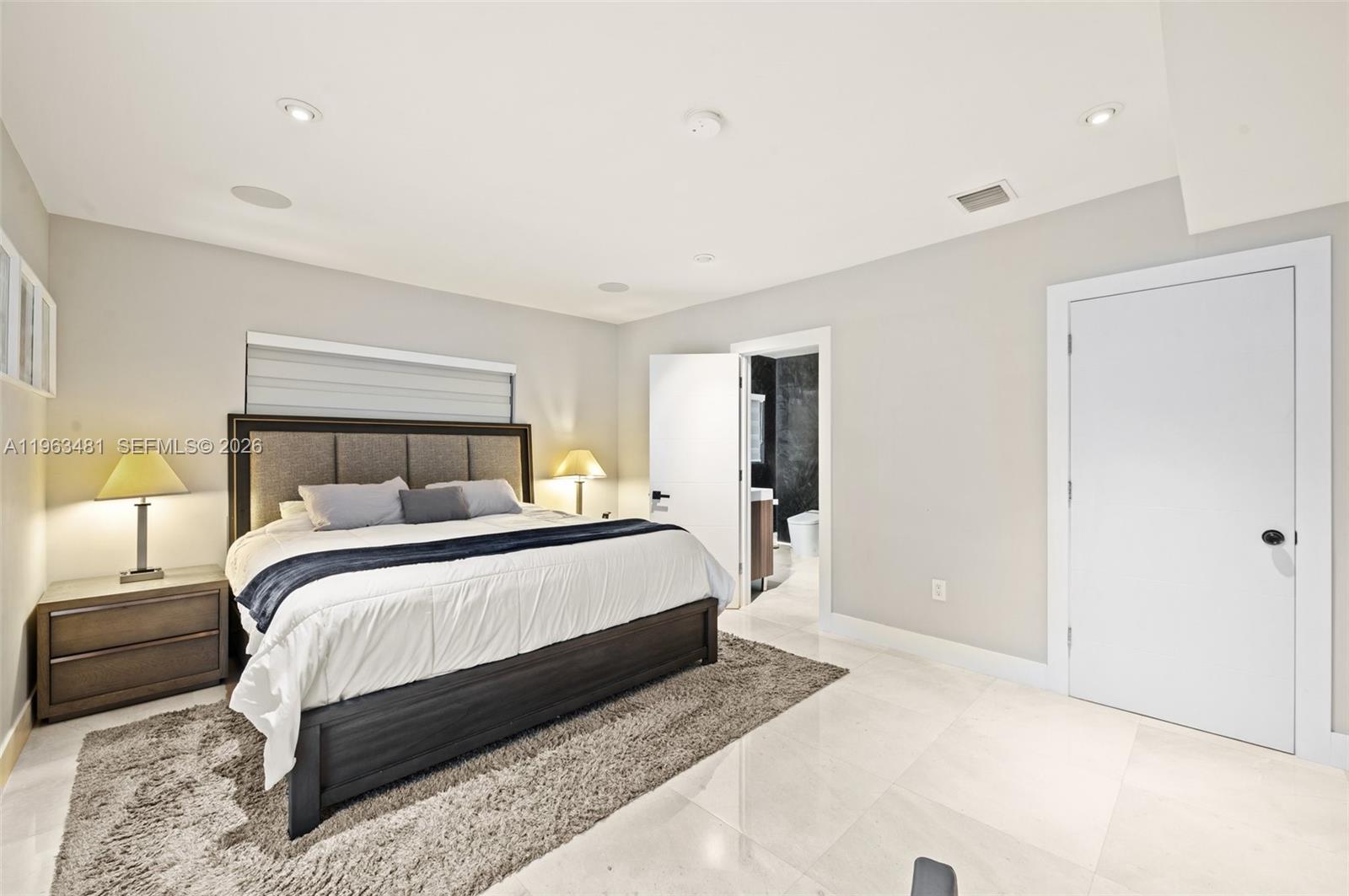 29 NE 95th St Miami Shores, FL 33138