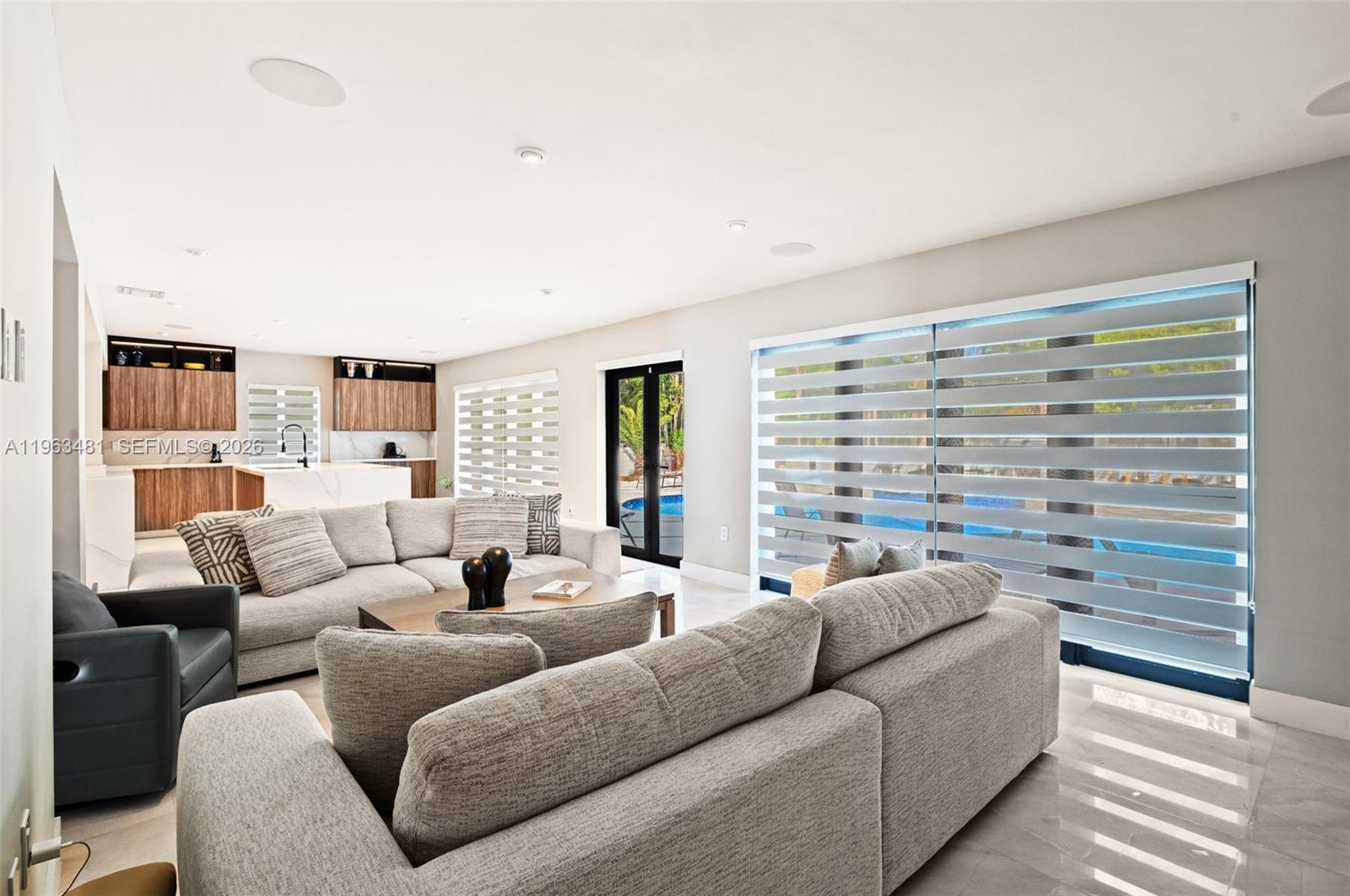 29 NE 95th St Miami Shores, FL 33138