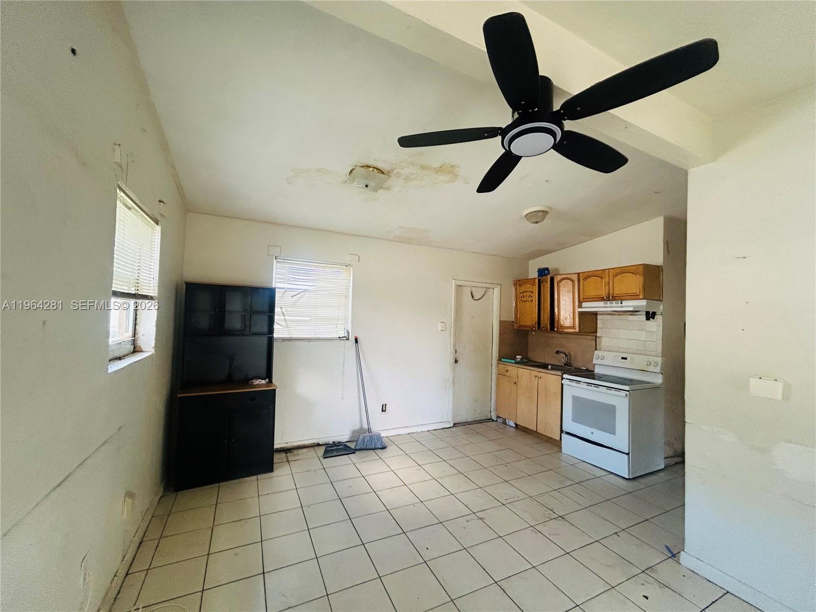 17645 SW 104th Ave Miami, FL 33157