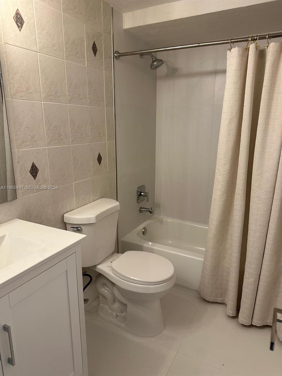 10916 SW 70th Ter Miami, FL 33173