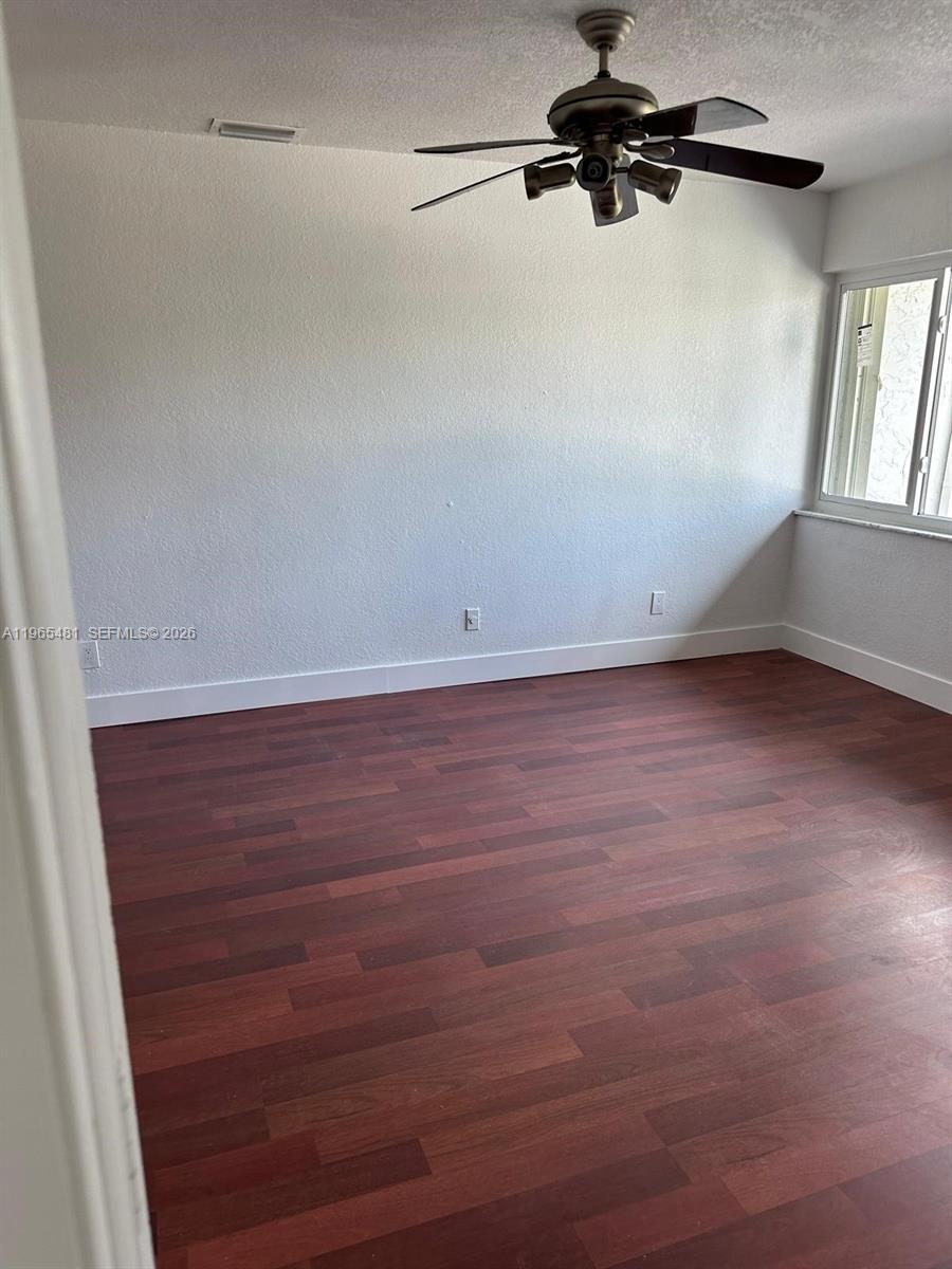 10916 SW 70th Ter Miami, FL 33173