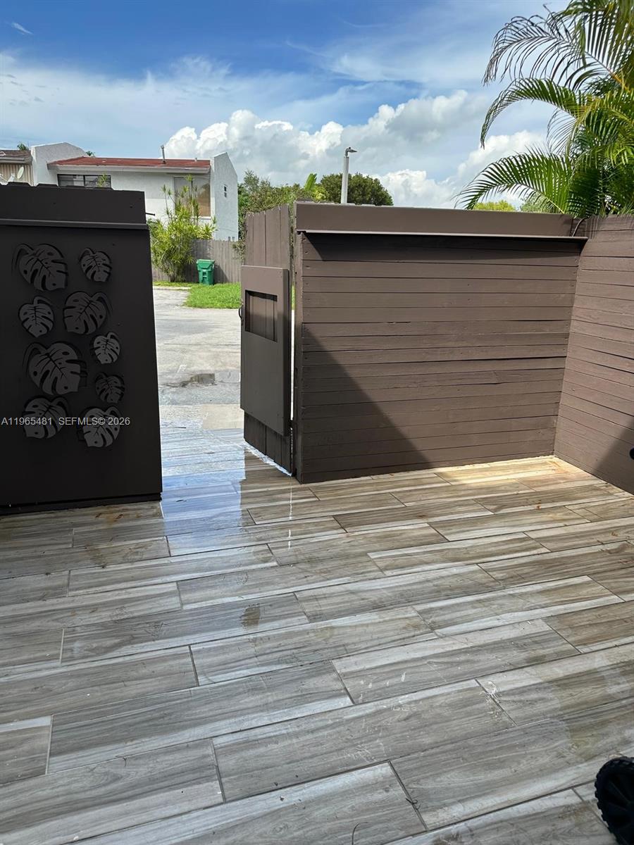 10916 SW 70th Ter Miami, FL 33173