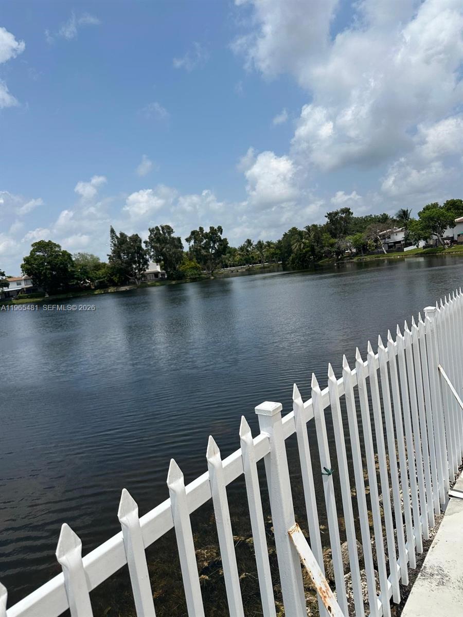 10916 SW 70th Ter Miami, FL 33173