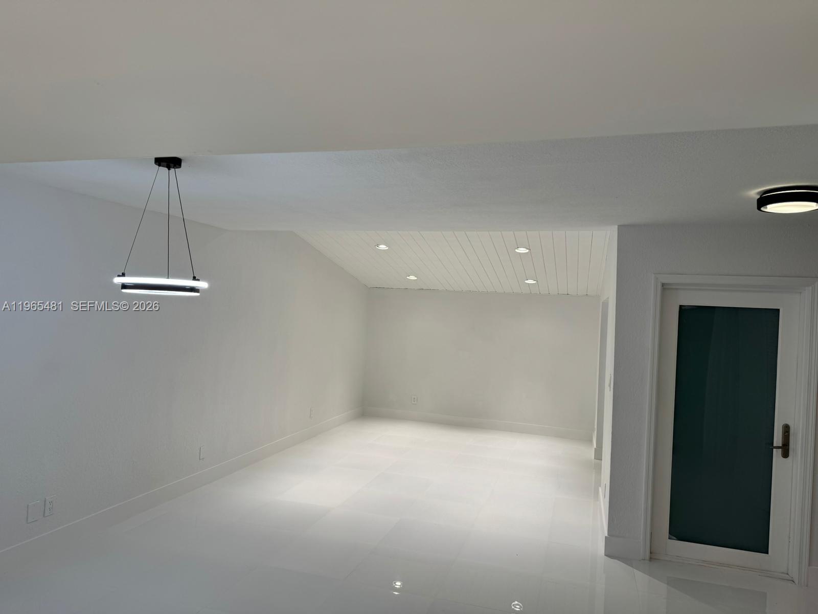 10916 SW 70th Ter Miami, FL 33173