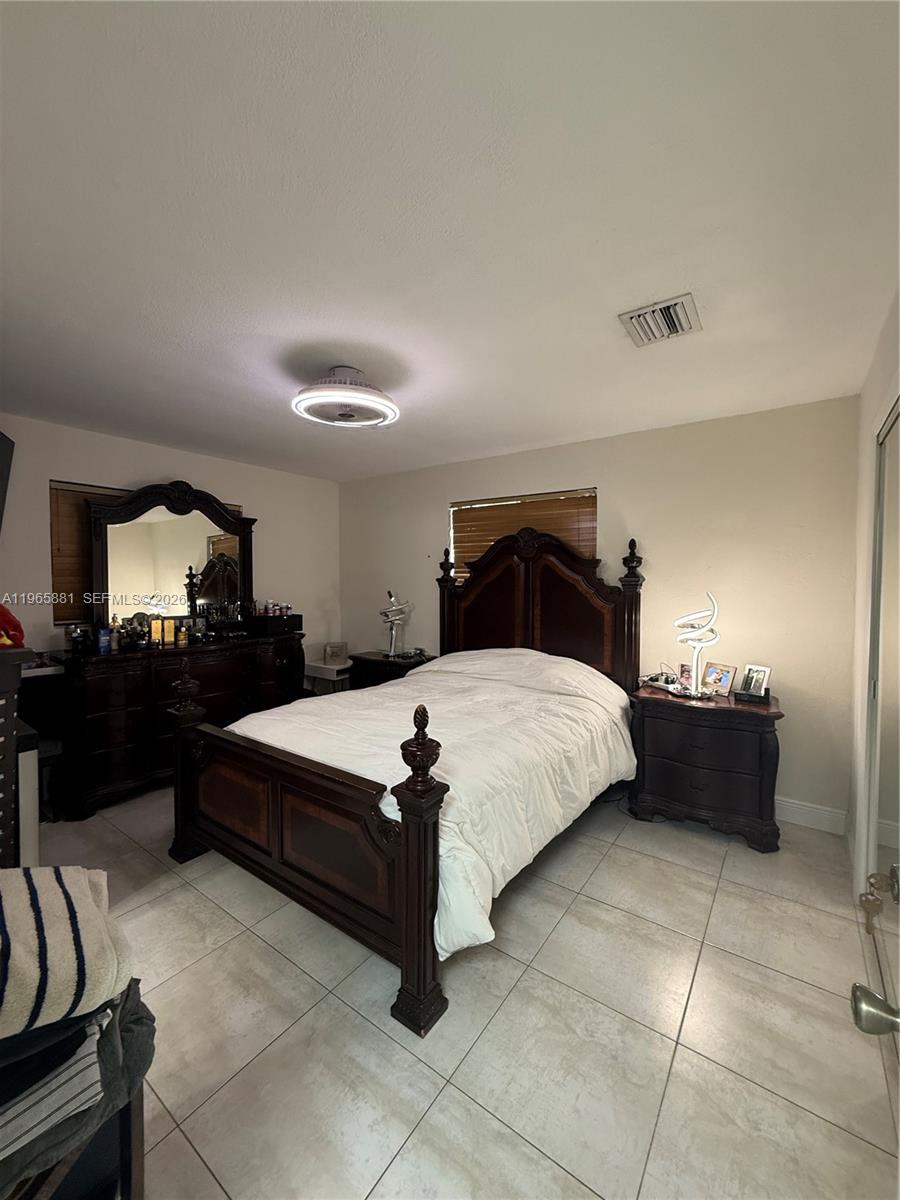 3521 SW 99th Ct Miami, FL 33165