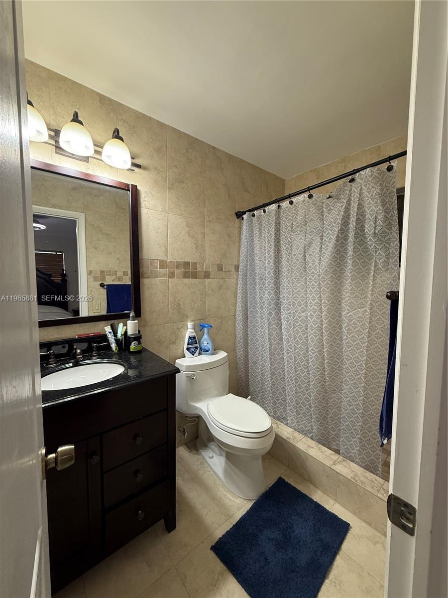 3521 SW 99th Ct Miami, FL 33165