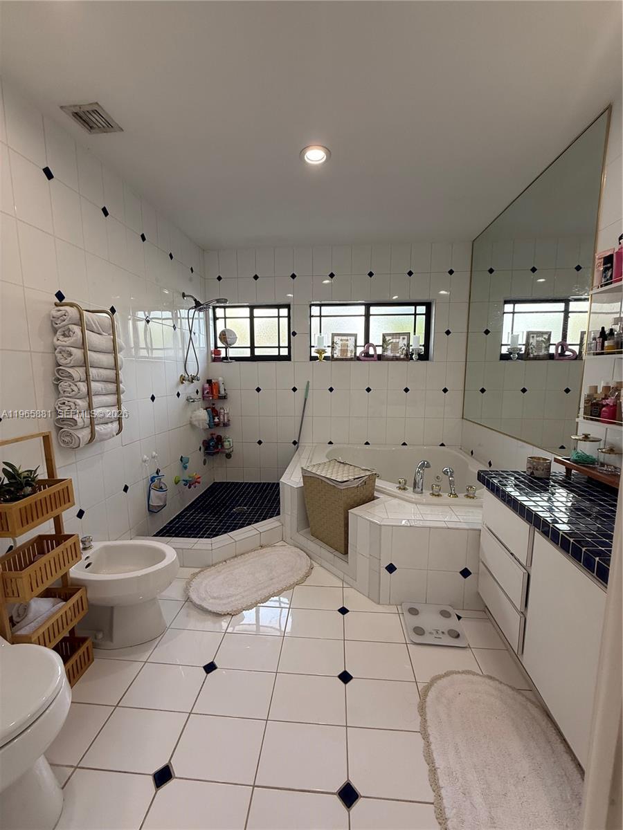 3521 SW 99th Ct Miami, FL 33165