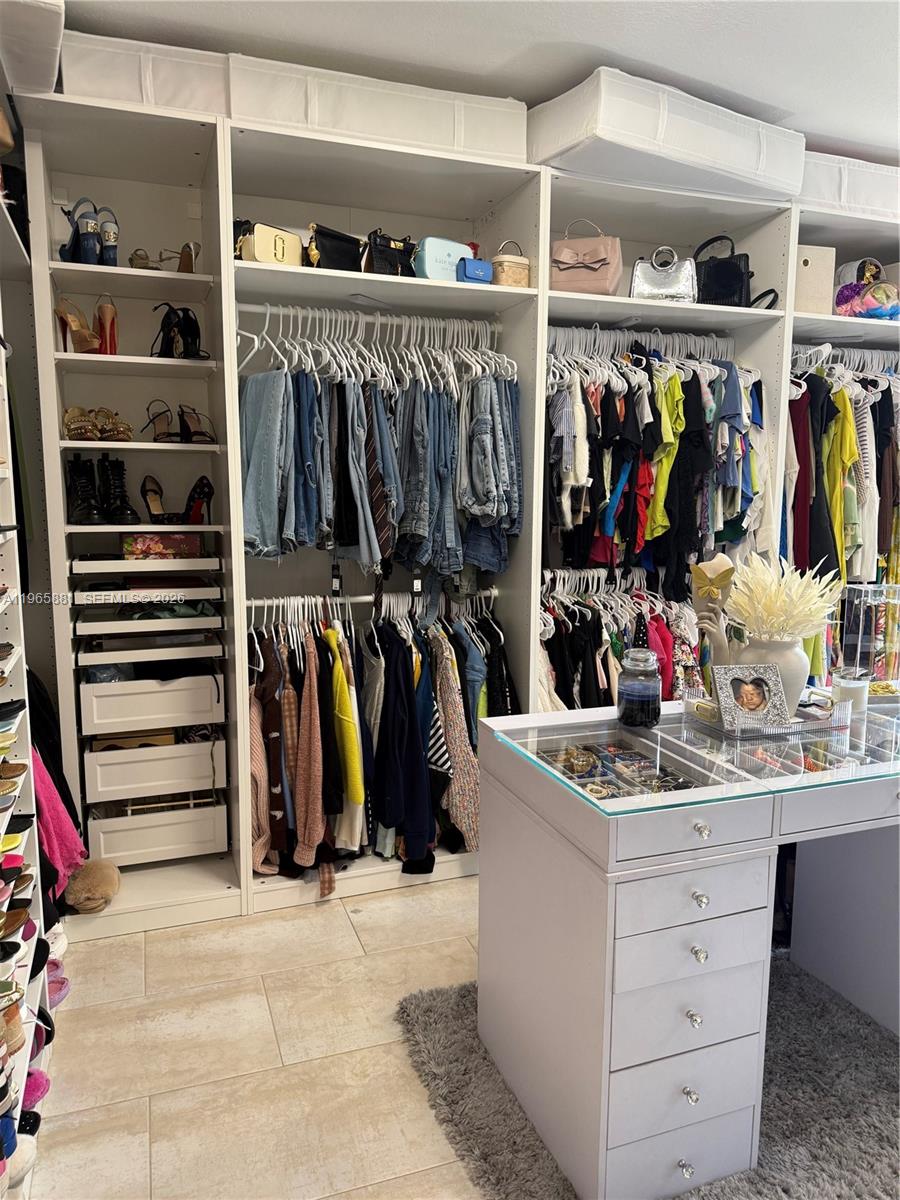 3521 SW 99th Ct Miami, FL 33165