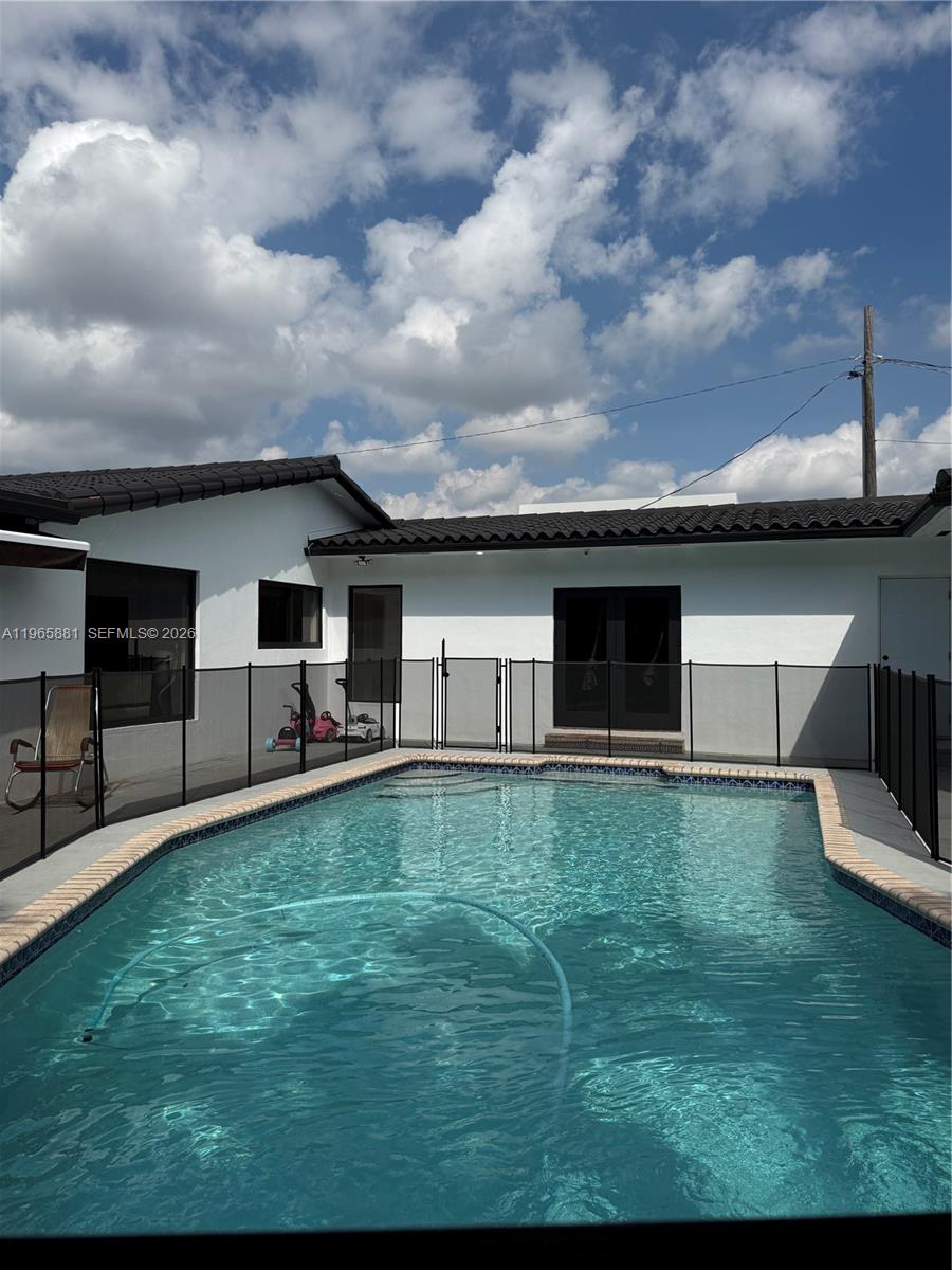 3521 SW 99th Ct Miami, FL 33165