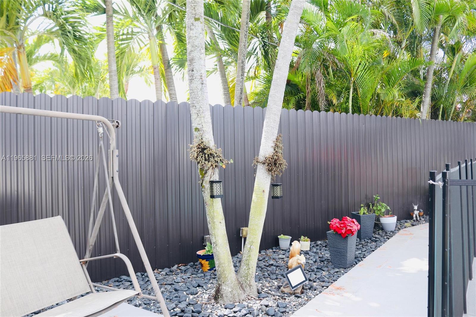 3521 SW 99th Ct Miami, FL 33165