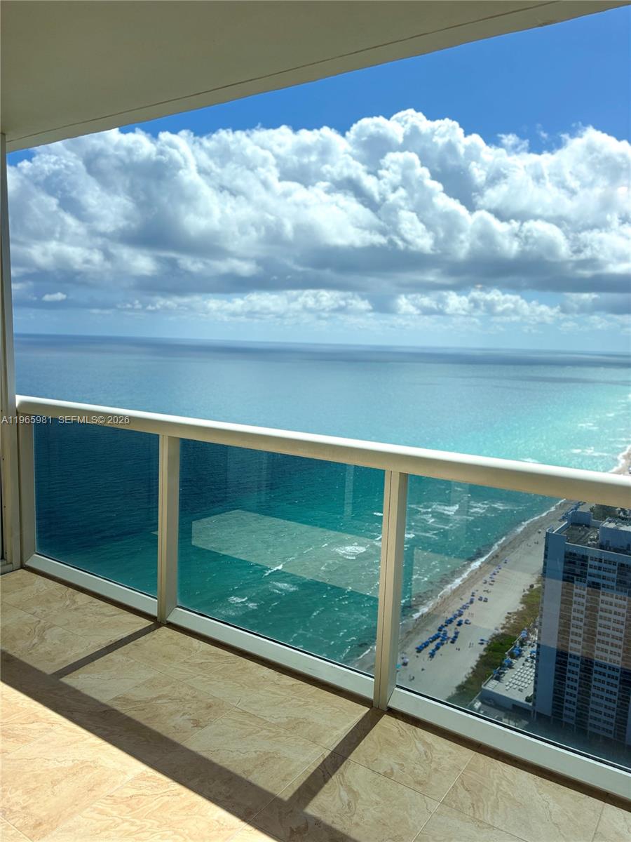 1830 S Ocean Dr #4505 Hallandale Beach, FL 33009