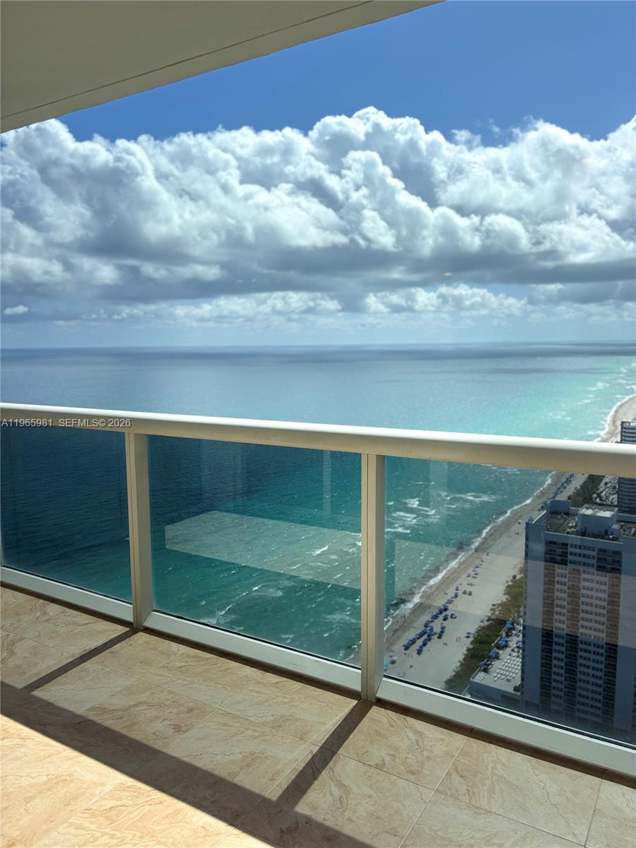 1830 S Ocean Dr #4505 Hallandale Beach, FL 33009