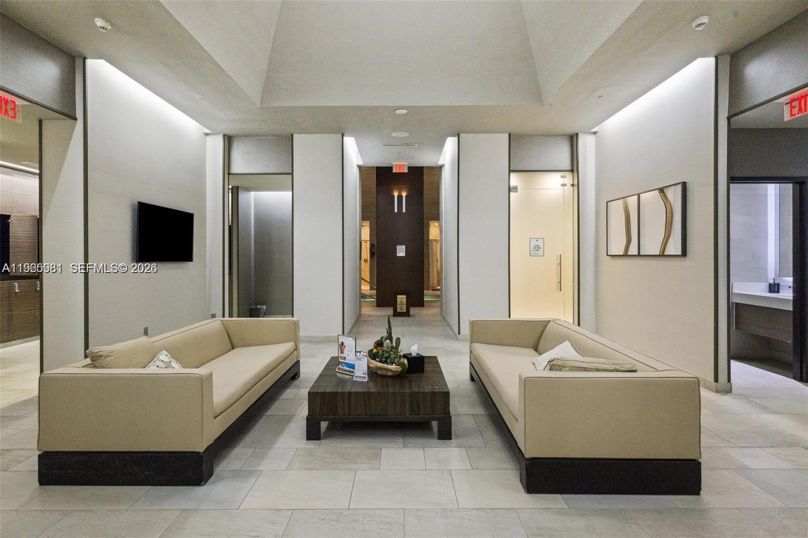 1830 S Ocean Dr #4505 Hallandale Beach, FL 33009