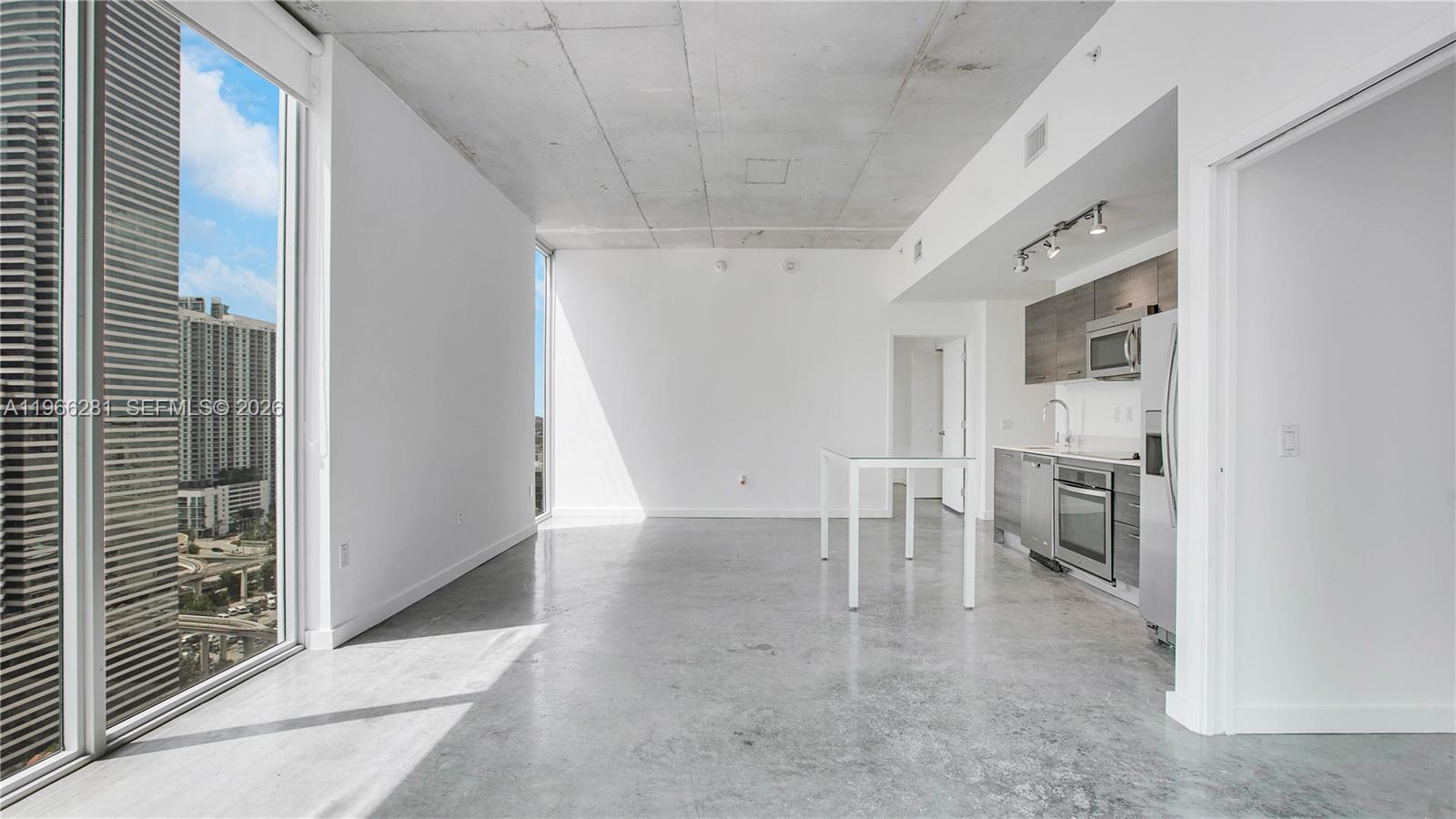 151 SE 1st St #2101 Miami, FL 33131