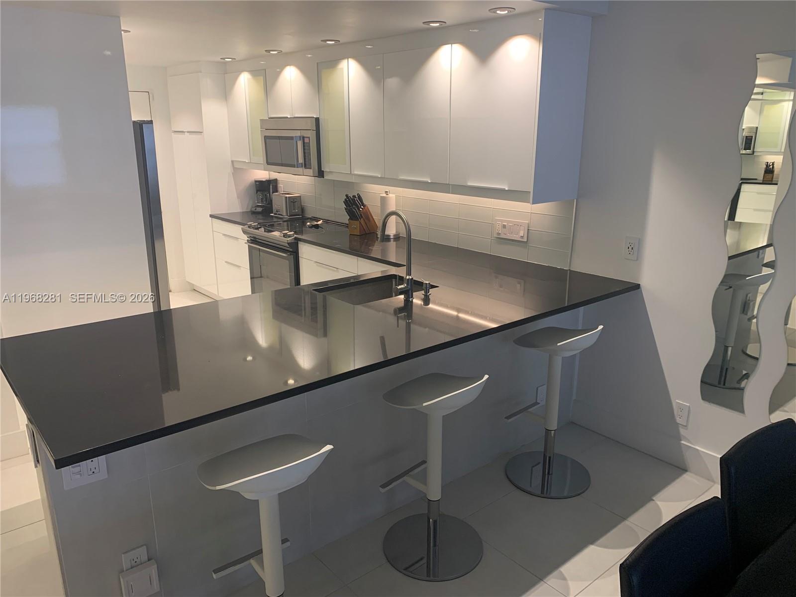 2326 S Cypress Bnd Dr #221