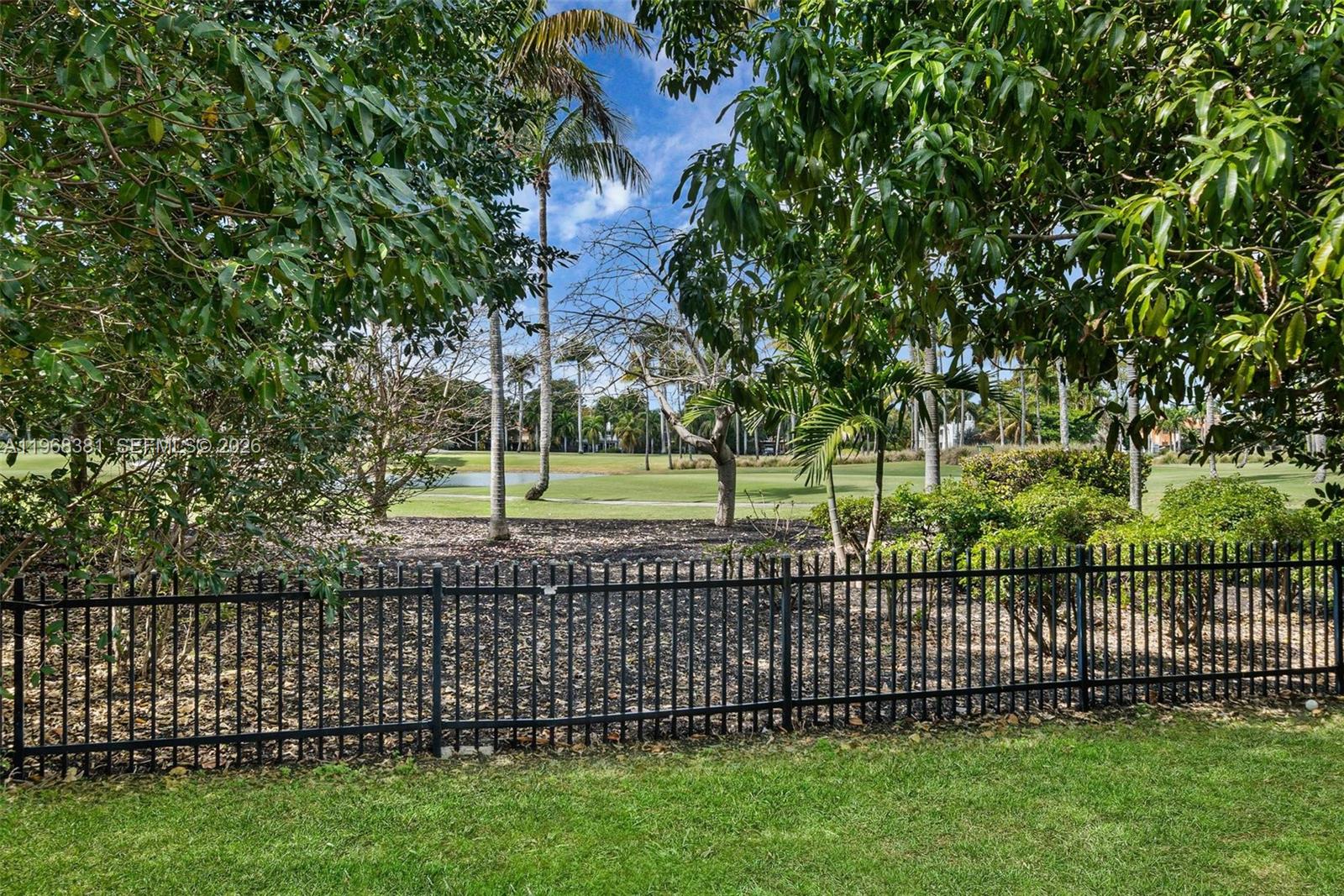 5220 La Gorce Dr Miami Beach, FL 33140