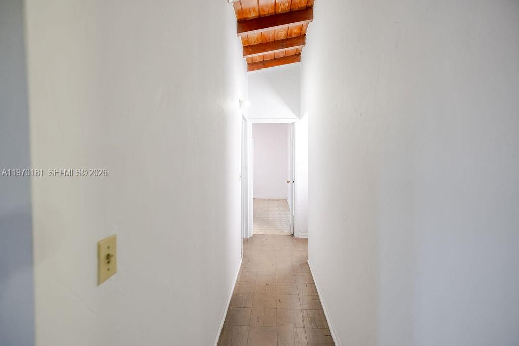 670 SE 1st St Hialeah, FL 33010