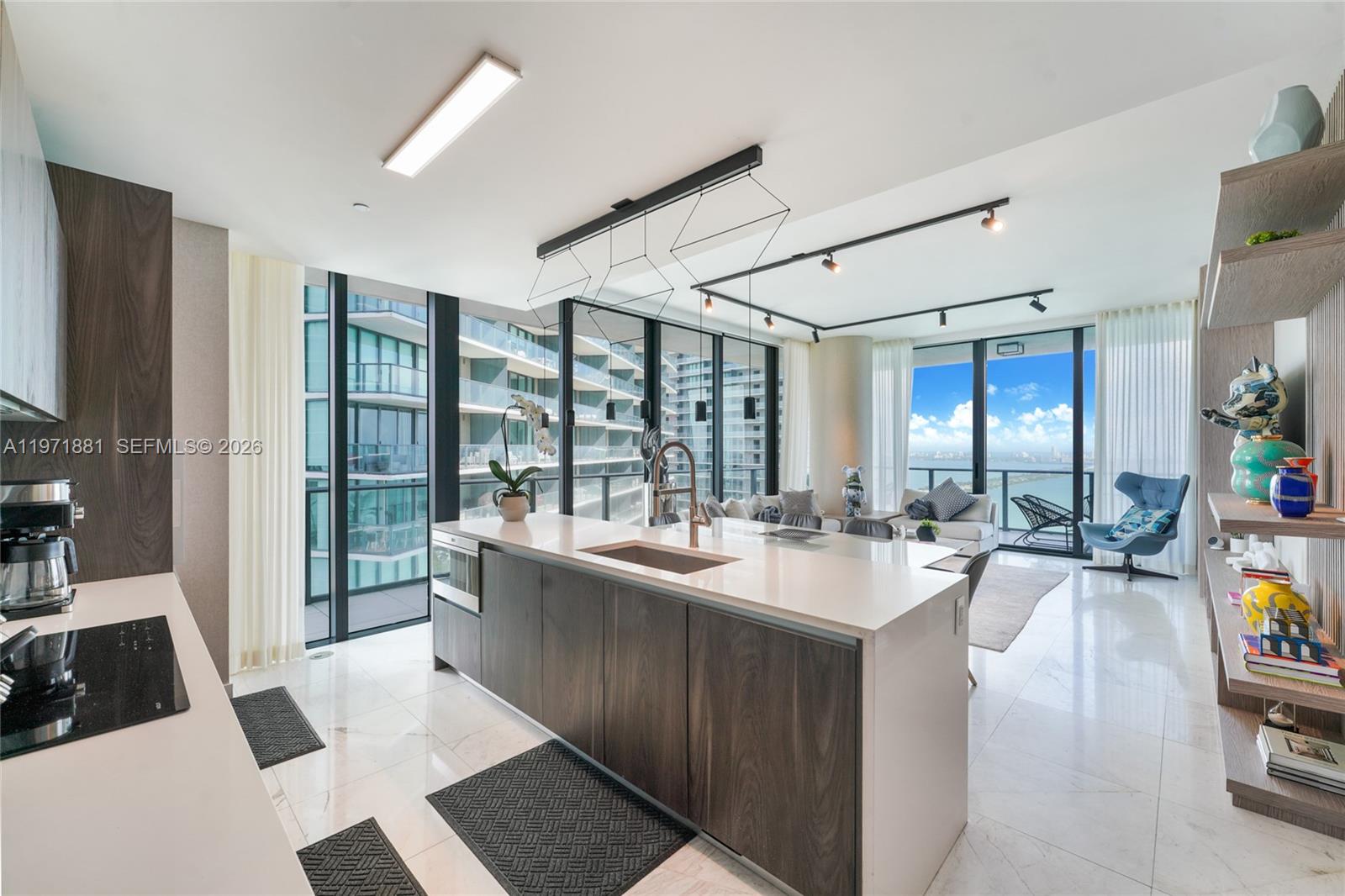 480 NE 31st St #3407 Miami, FL 33137