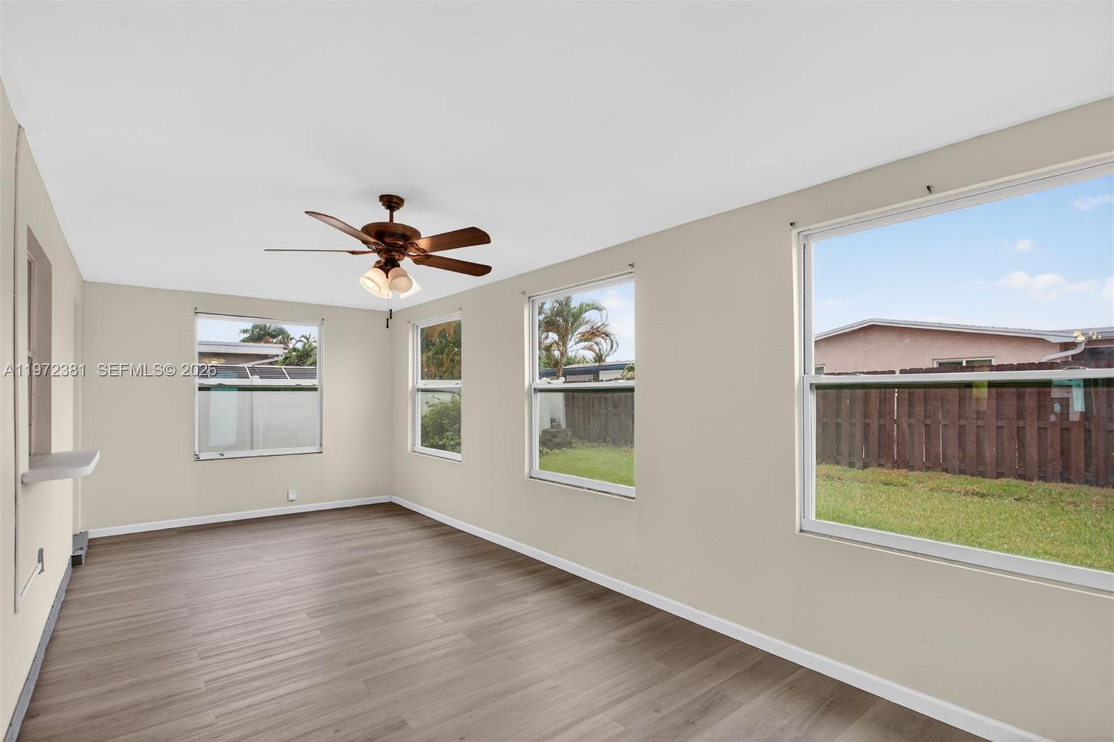 6533 NW 1st St Margate, FL 33063