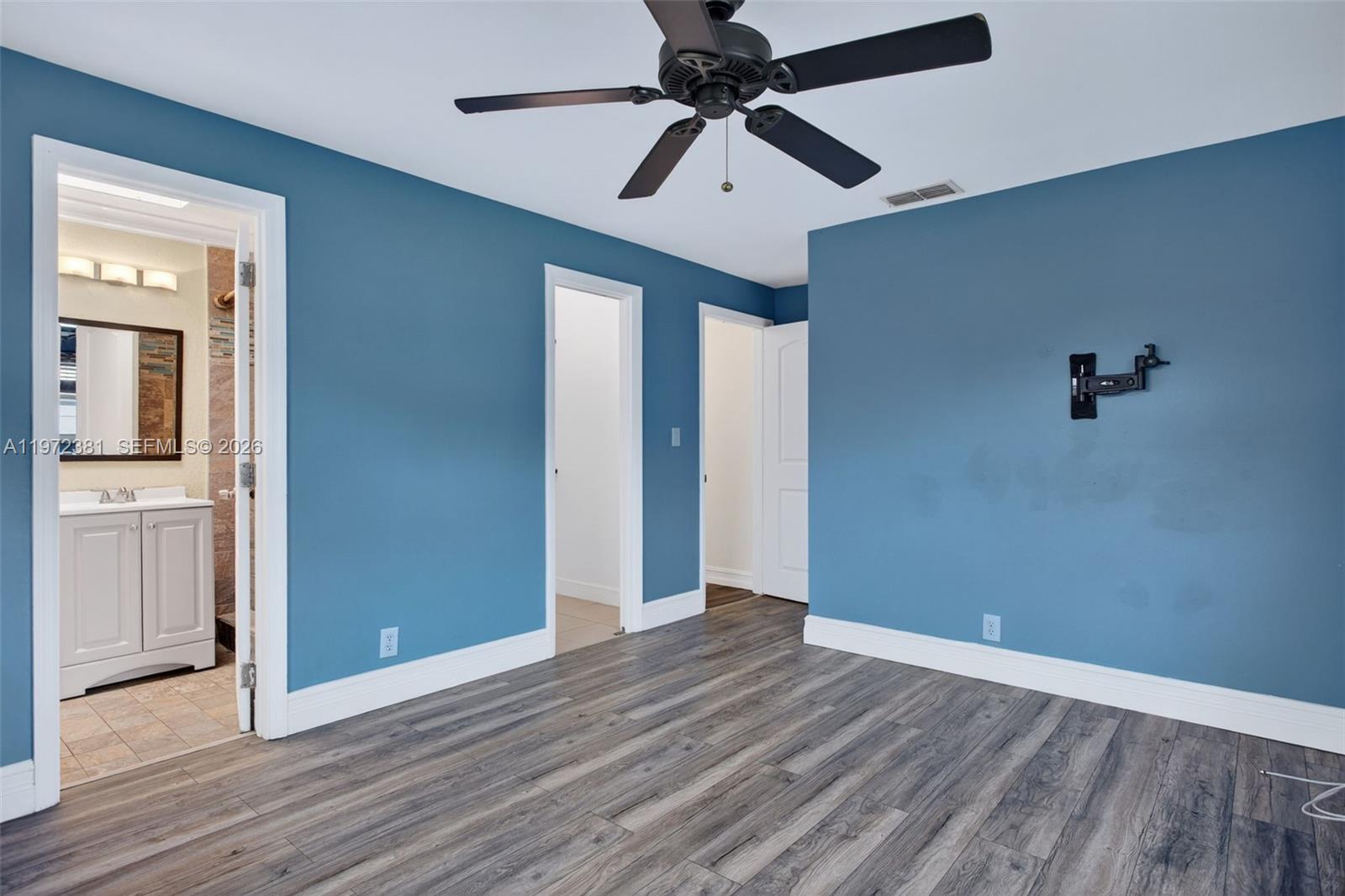 6533 NW 1st St Margate, FL 33063