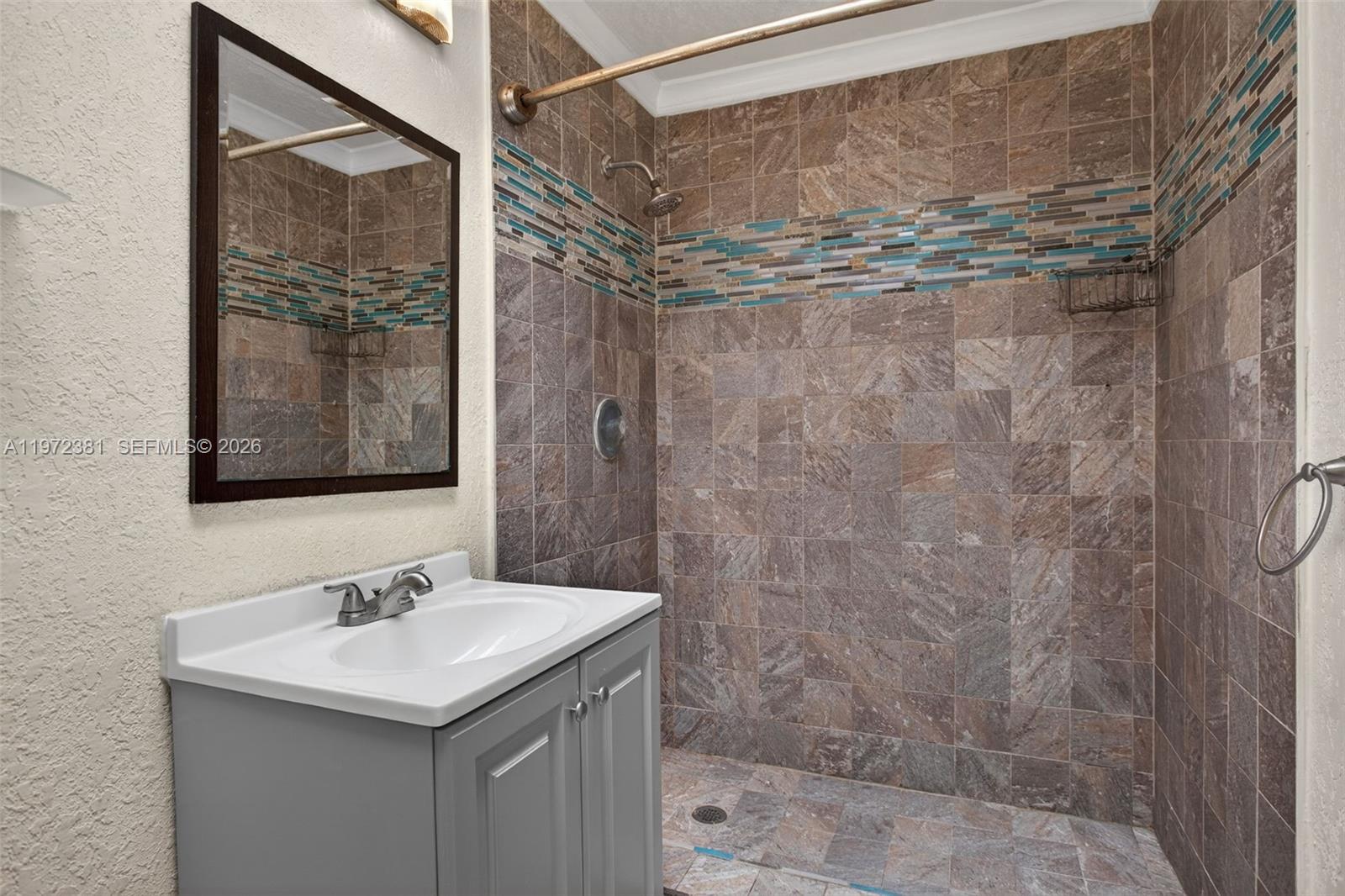 6533 NW 1st St Margate, FL 33063