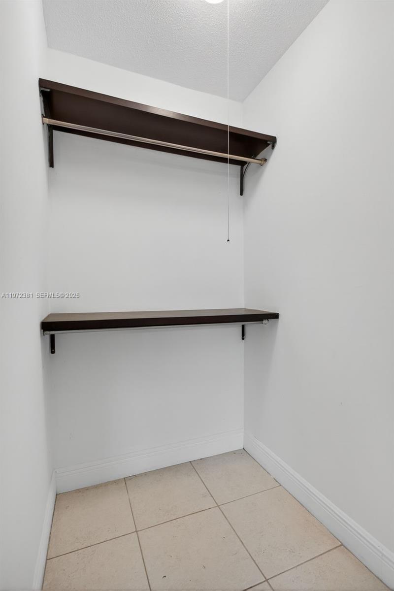 6533 NW 1st St Margate, FL 33063