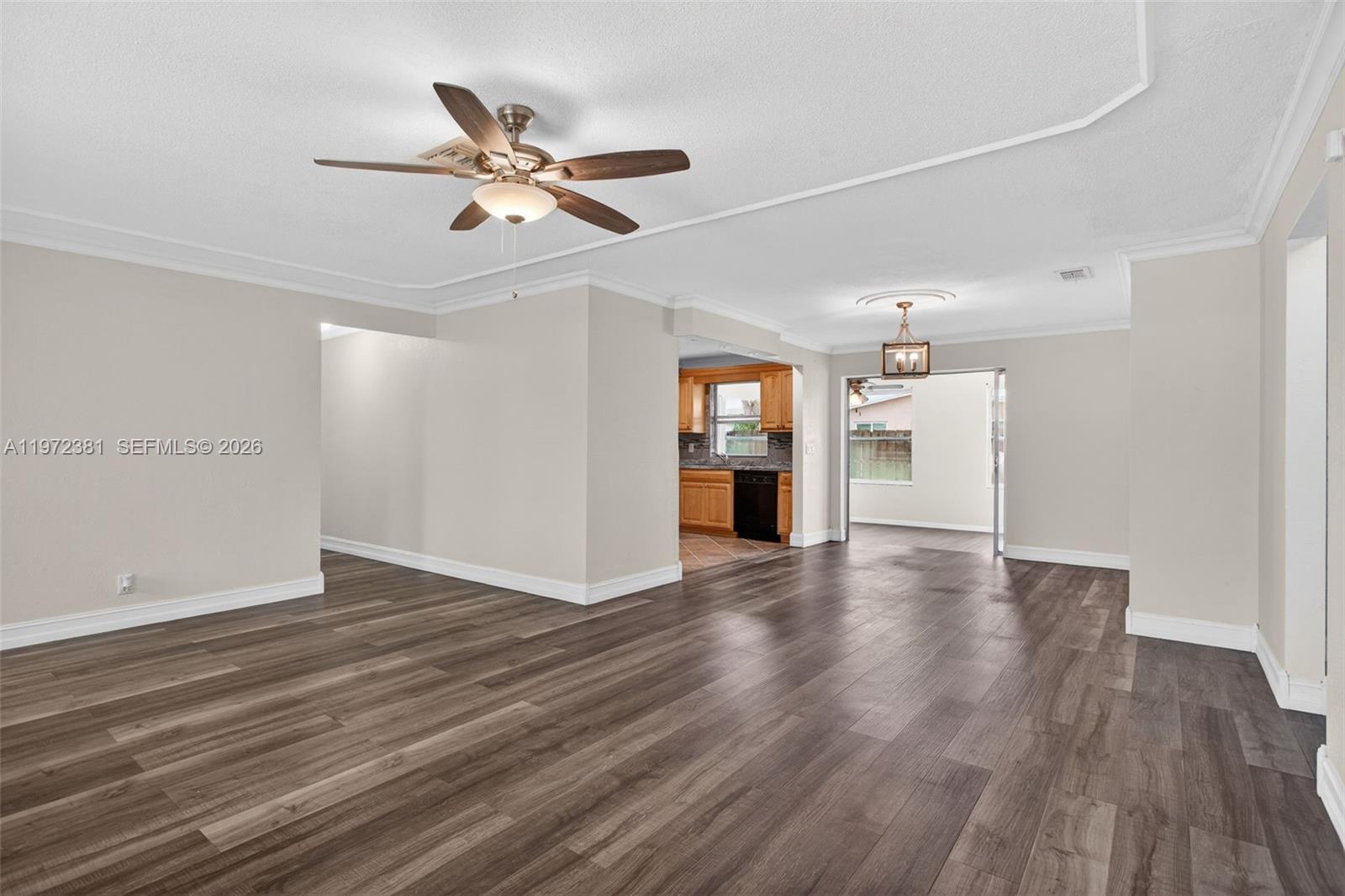 6533 NW 1st St Margate, FL 33063