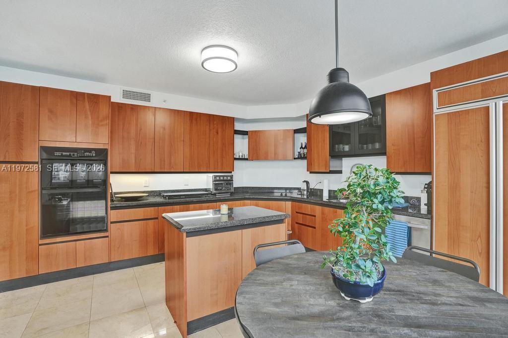 17555 Collins Ave #704 Sunny Isles Beach, FL 33160